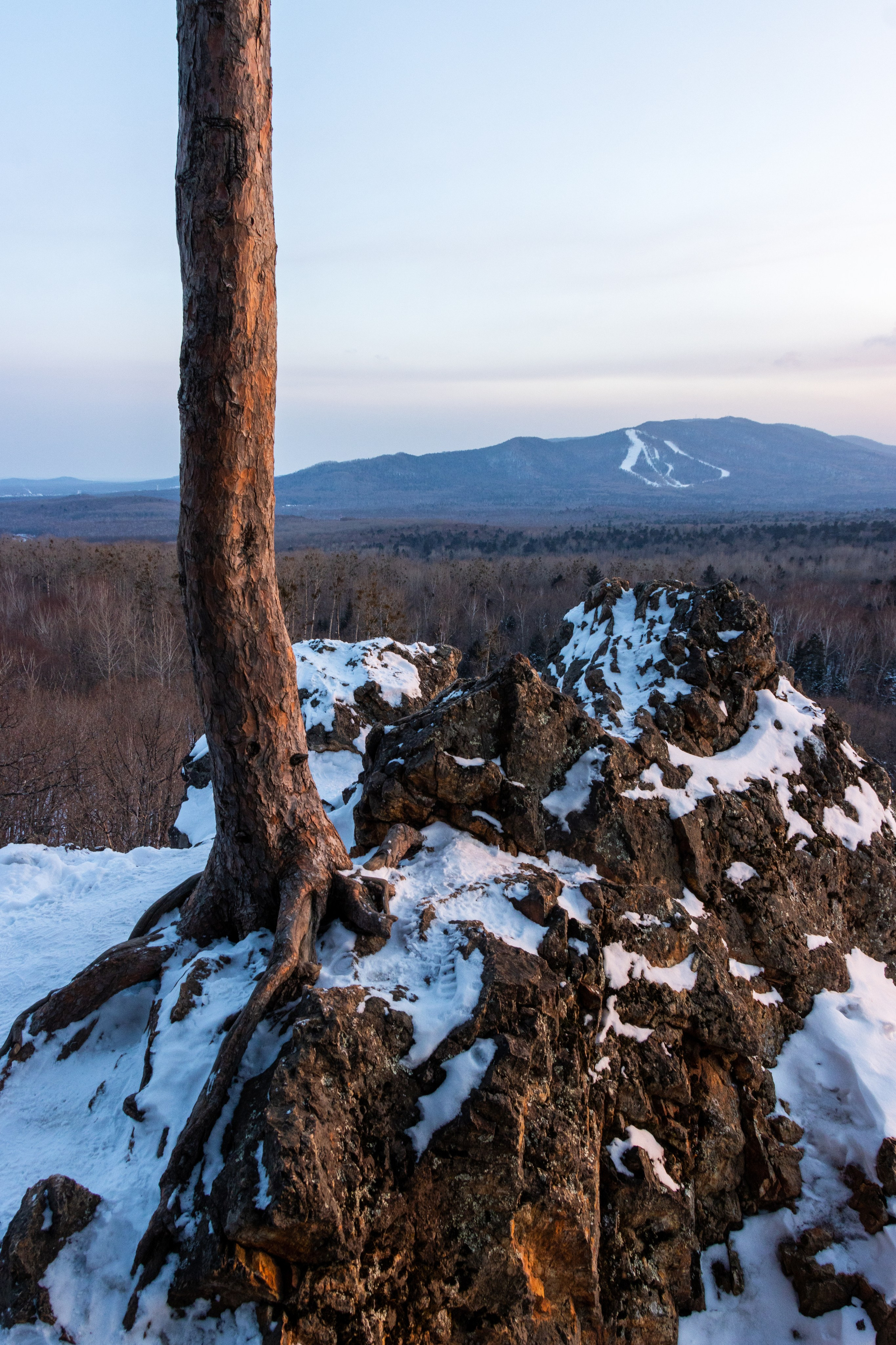 вид на ГЛК Хехцир с сопки Змеинка