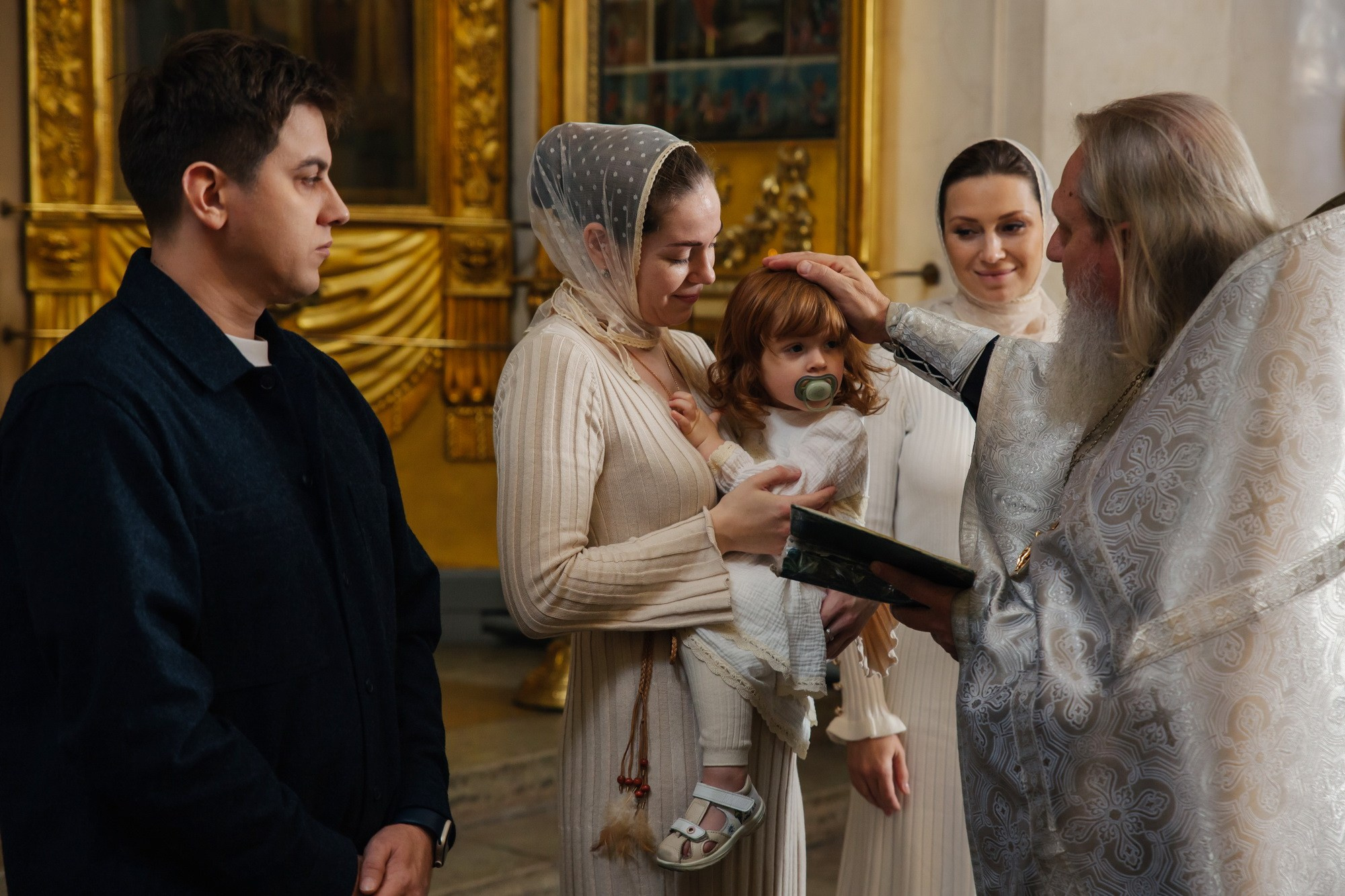 Где покрестить ребенка в СПб Спасо Преображенский собор крещение. Фотограф крещение венчание в Петербурге! Помогает подобрать храм и посоветовал душевного батюшку в СПб