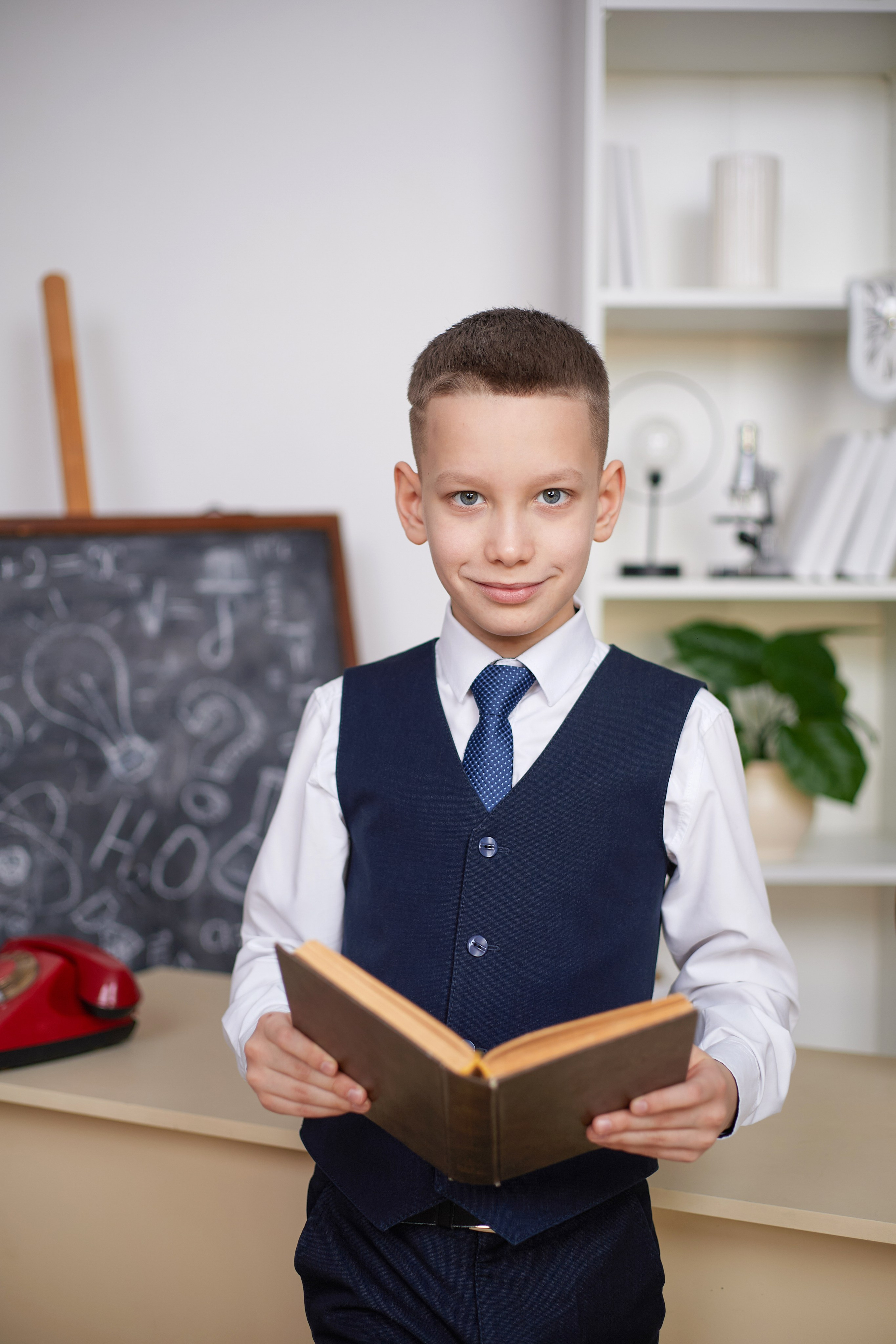 Выпускной альбом «История» студийный. Выпускные альбомы в Тюмени для школ, садов, вузов спортивных секций