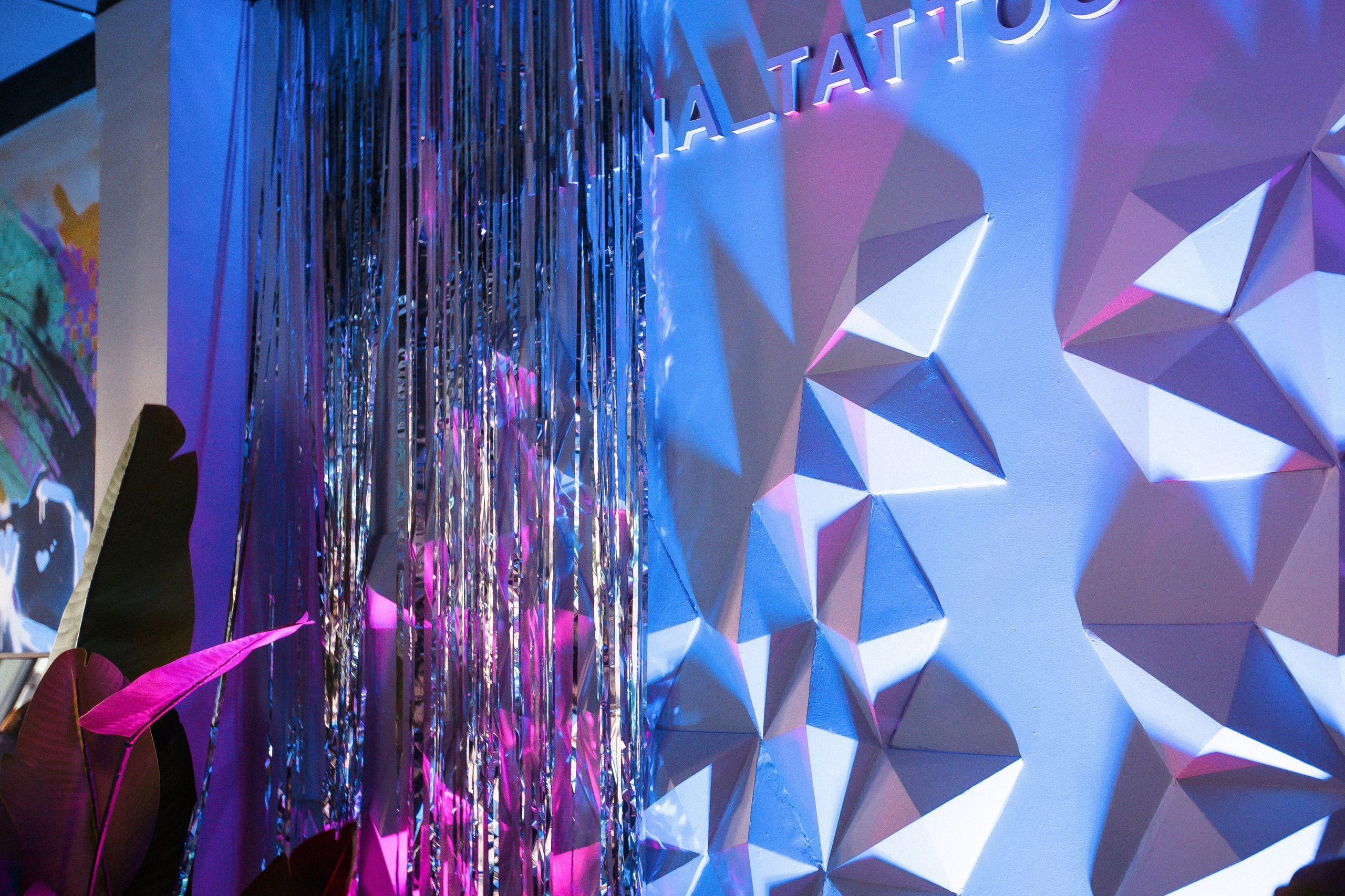 Walk-In Day в стиле киберпанк в тату-студии MUKHINA TATTOO. СВОИ. ФОТООТЧЕТЫ-СОБЫТИЯ-МЕСТА