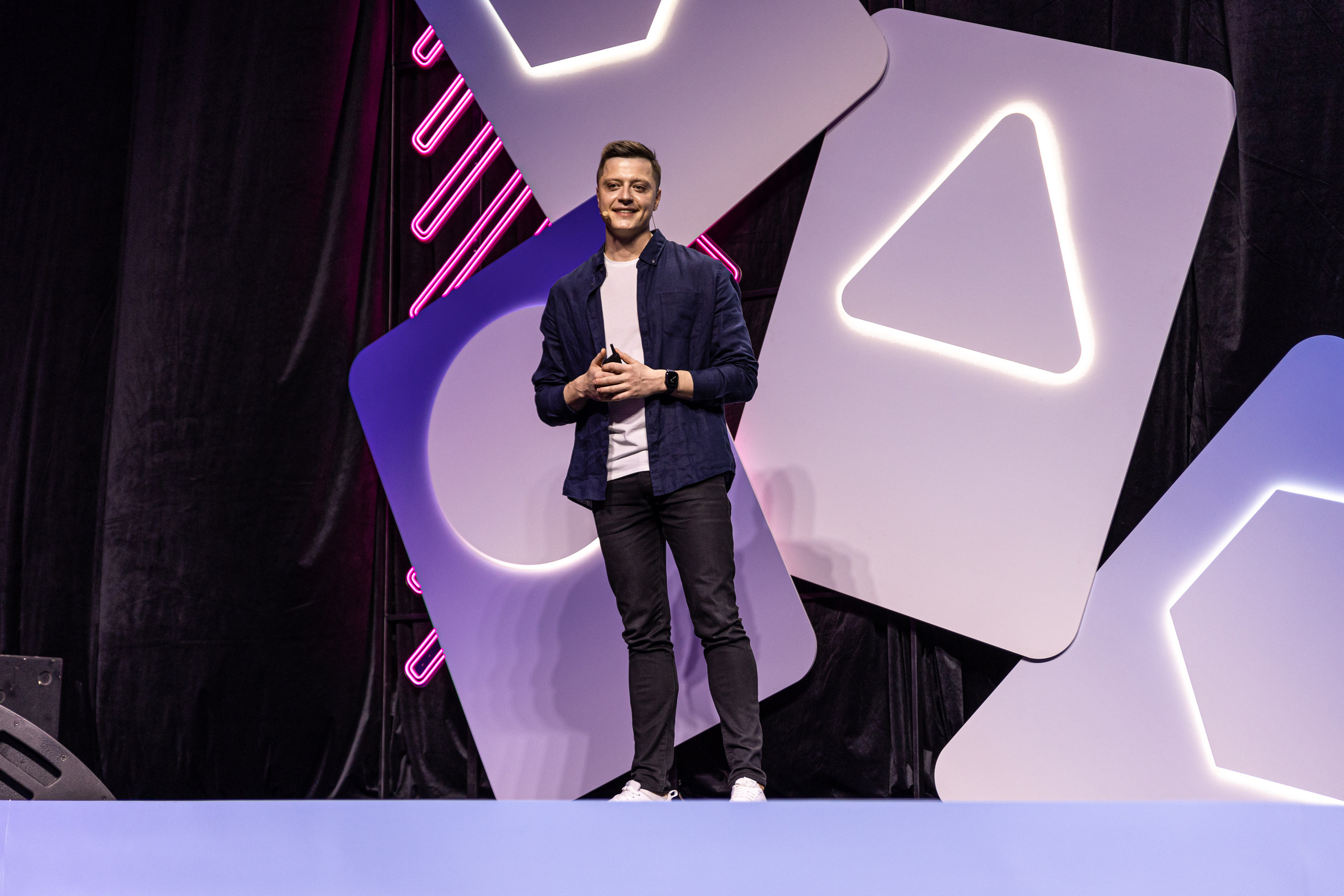 Именно тот фотограф, который тебе нужен