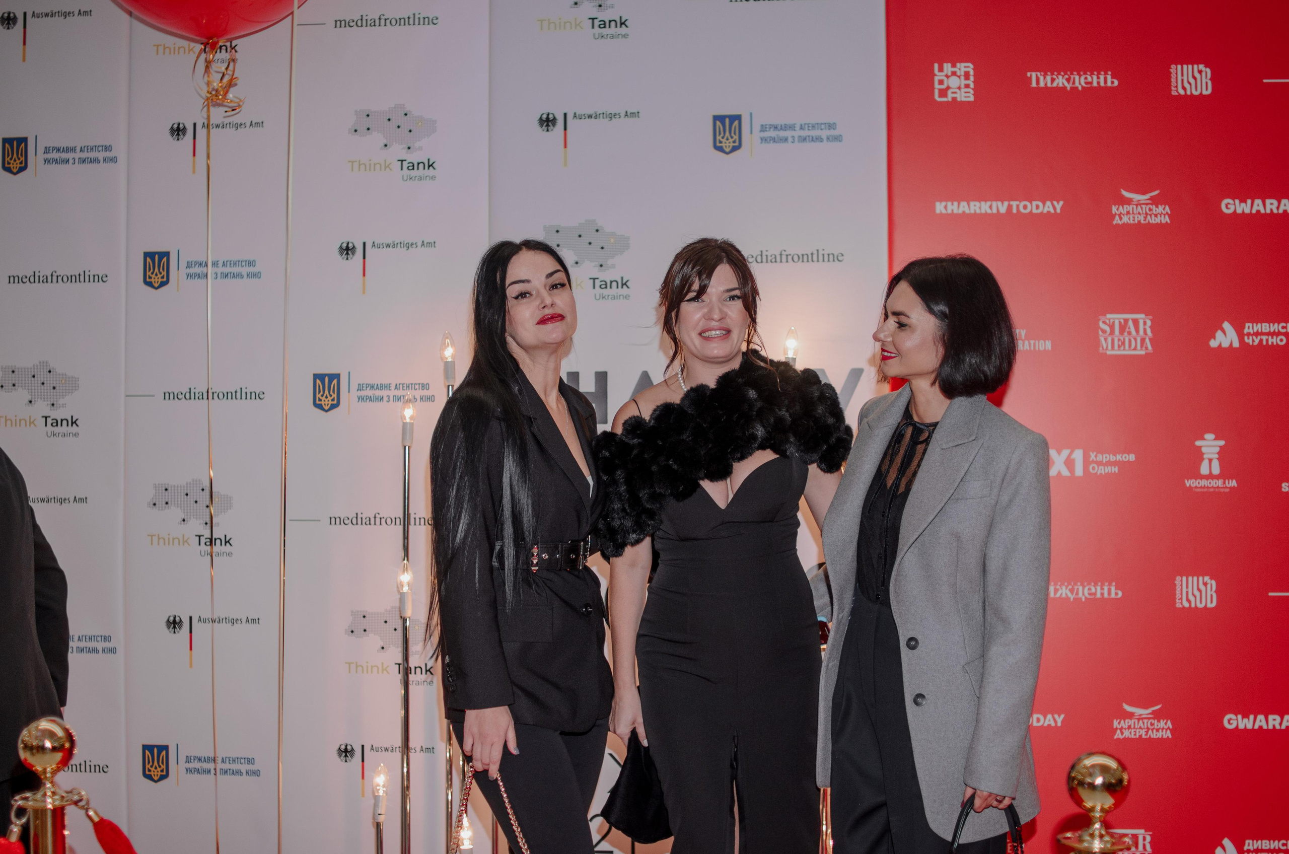 Яркое и шумное мероприятие этой осени. Кинофестиваль 2021 Репортаж. Юлия Басня семейный и свадебный фотограф в Донецке