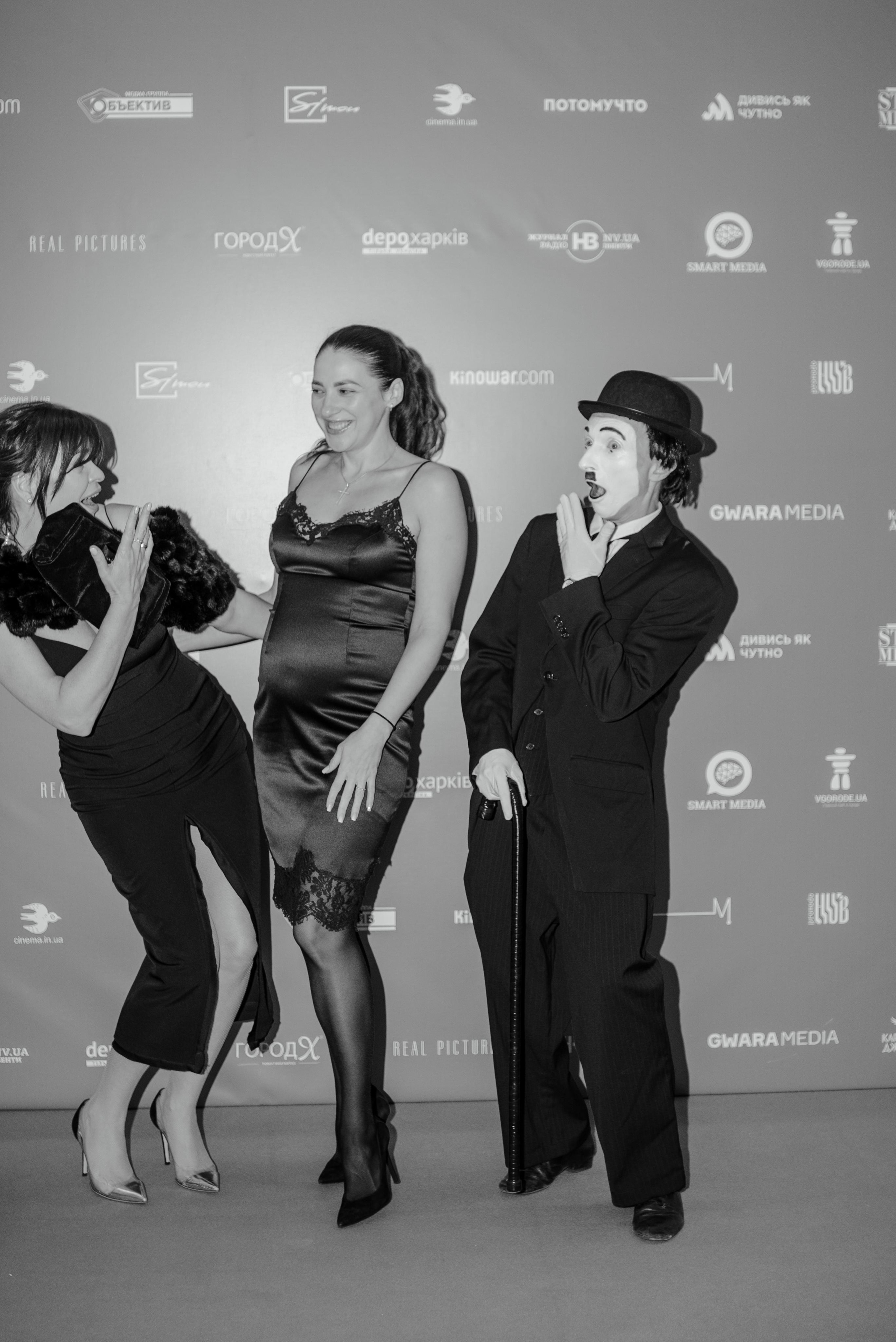 Яркое и шумное мероприятие этой осени. Кинофестиваль 2021 Репортаж. Юлия Басня семейный и свадебный фотограф в Донецке