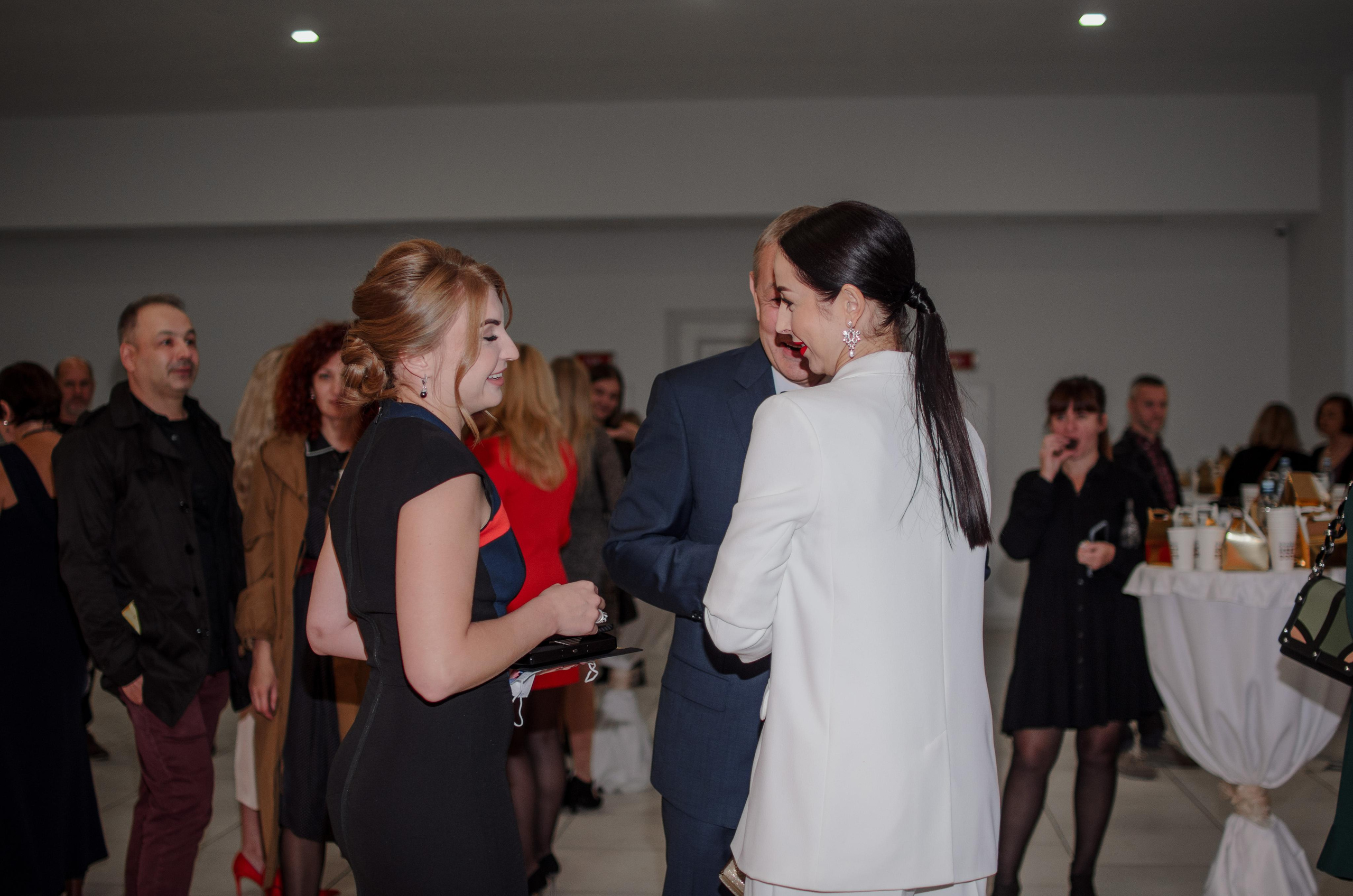 Яркое и шумное мероприятие этой осени. Кинофестиваль 2021 Репортаж. Юлия Басня семейный и свадебный фотограф в Донецке