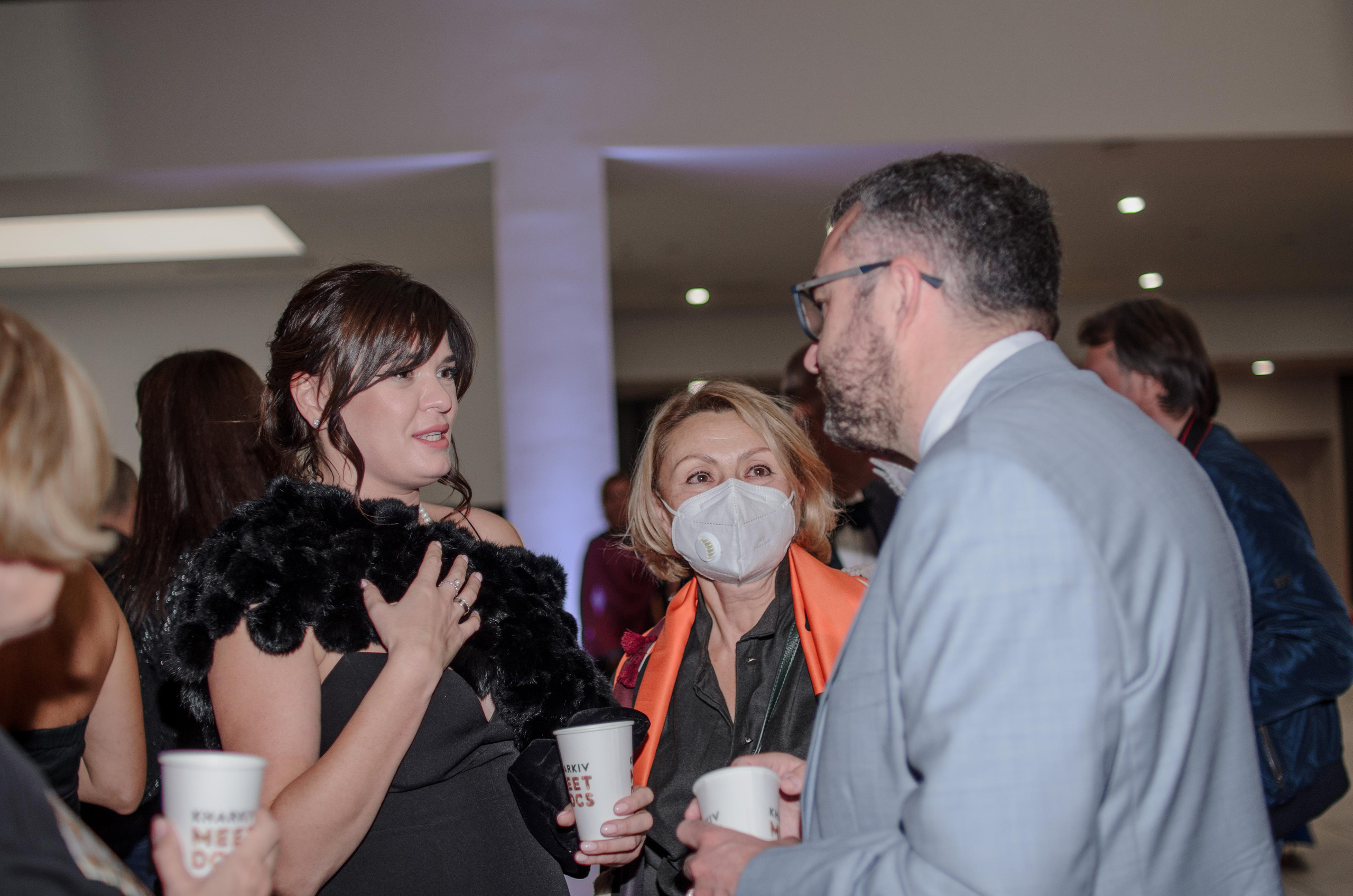 Яркое и шумное мероприятие этой осени. Кинофестиваль 2021 Репортаж. Юлия Басня семейный и свадебный фотограф в Донецке