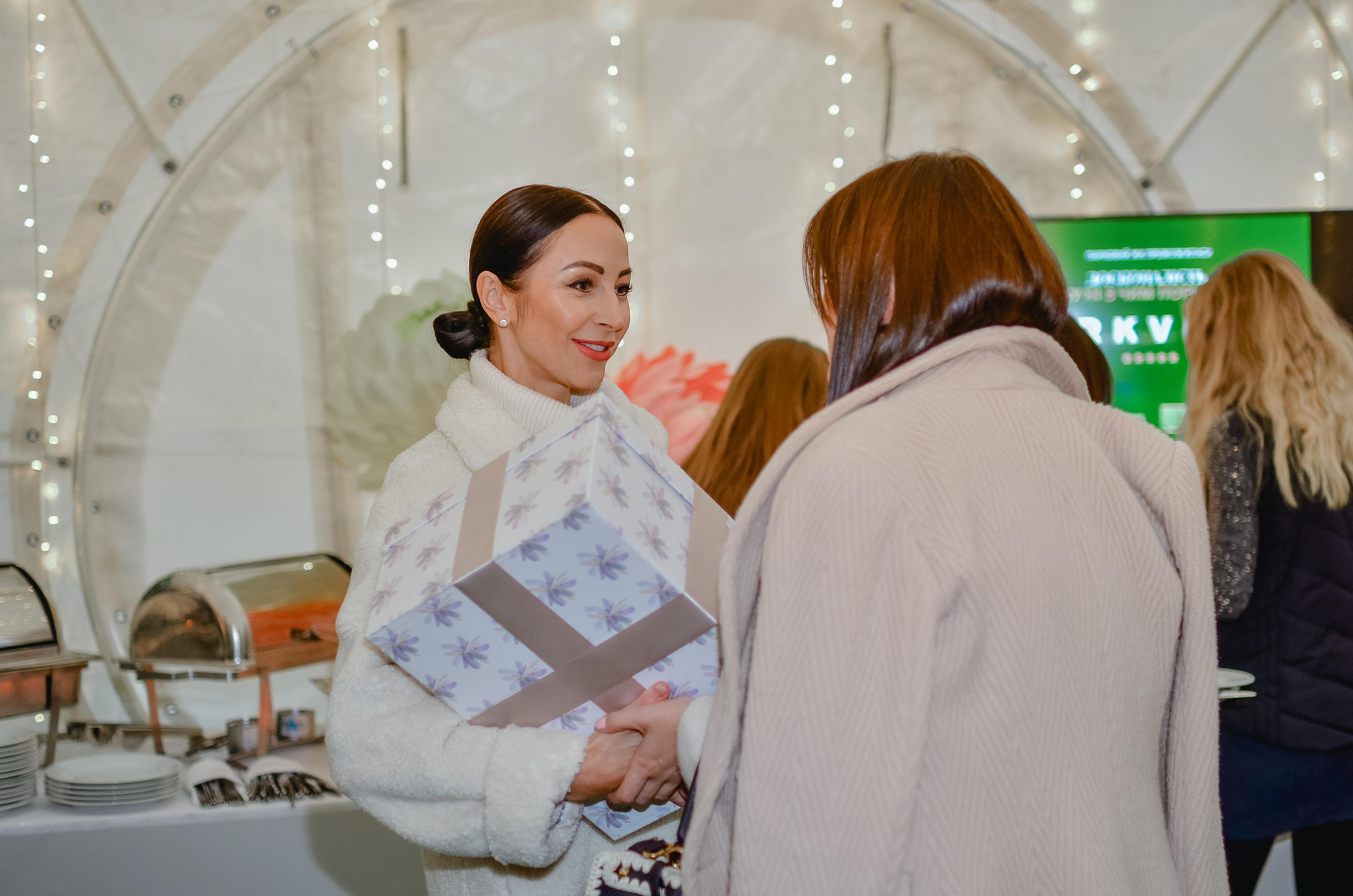 Репортажная фотосъемка. Девичник. Юлия Басня семейный и свадебный фотограф в Донецке