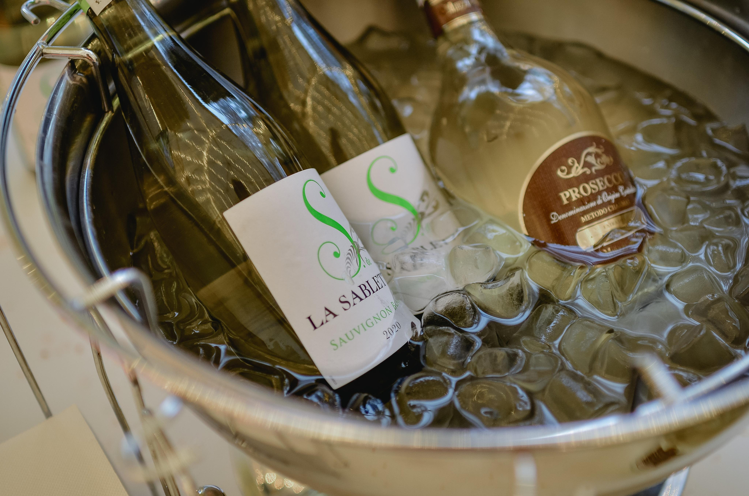 Репортажная фотосъемка. Девичник. Юлия Басня семейный и свадебный фотограф в Донецке