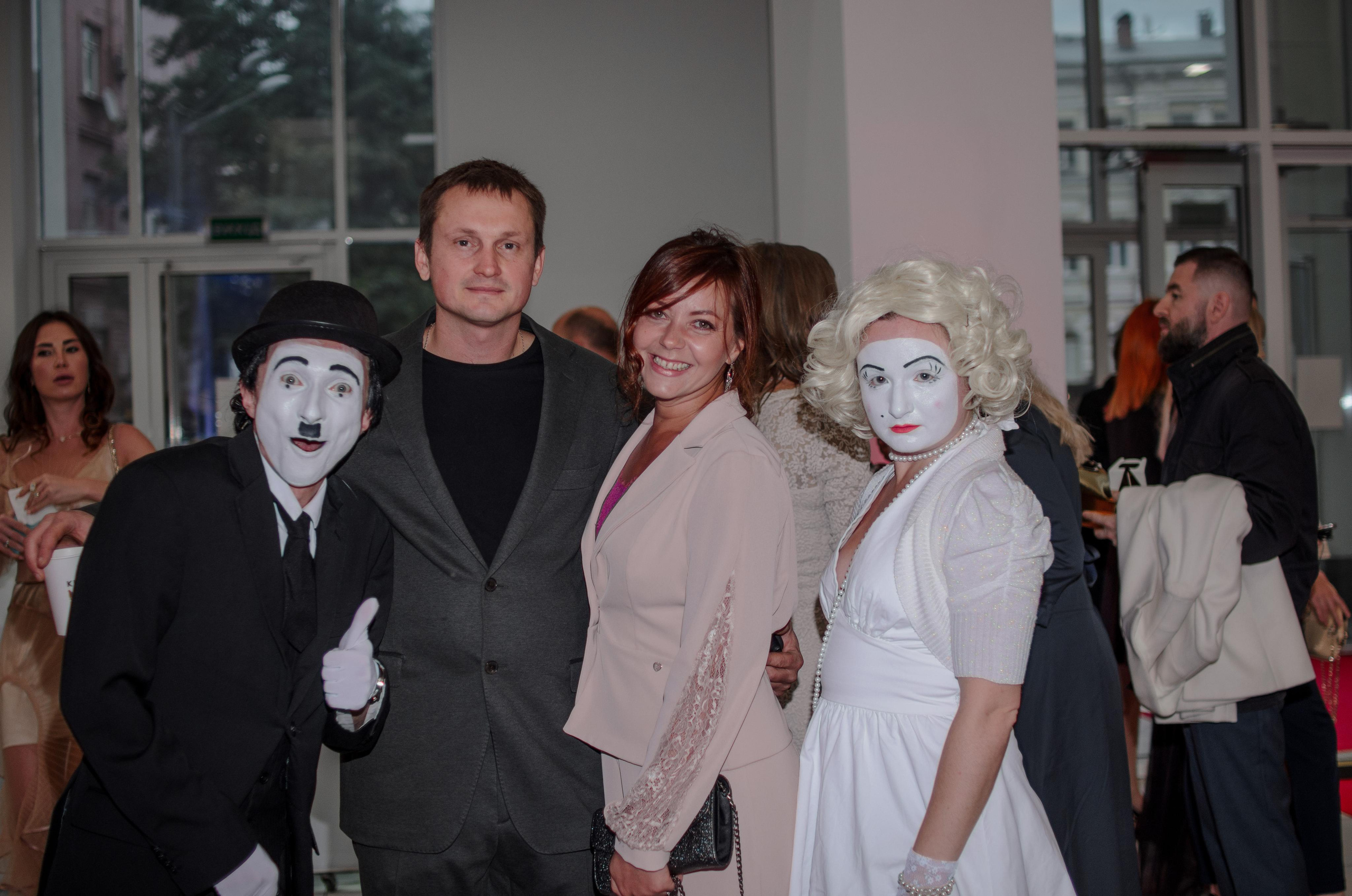 Яркое и шумное мероприятие этой осени. Кинофестиваль 2021 Репортаж. Юлия Басня семейный и свадебный фотограф в Донецке