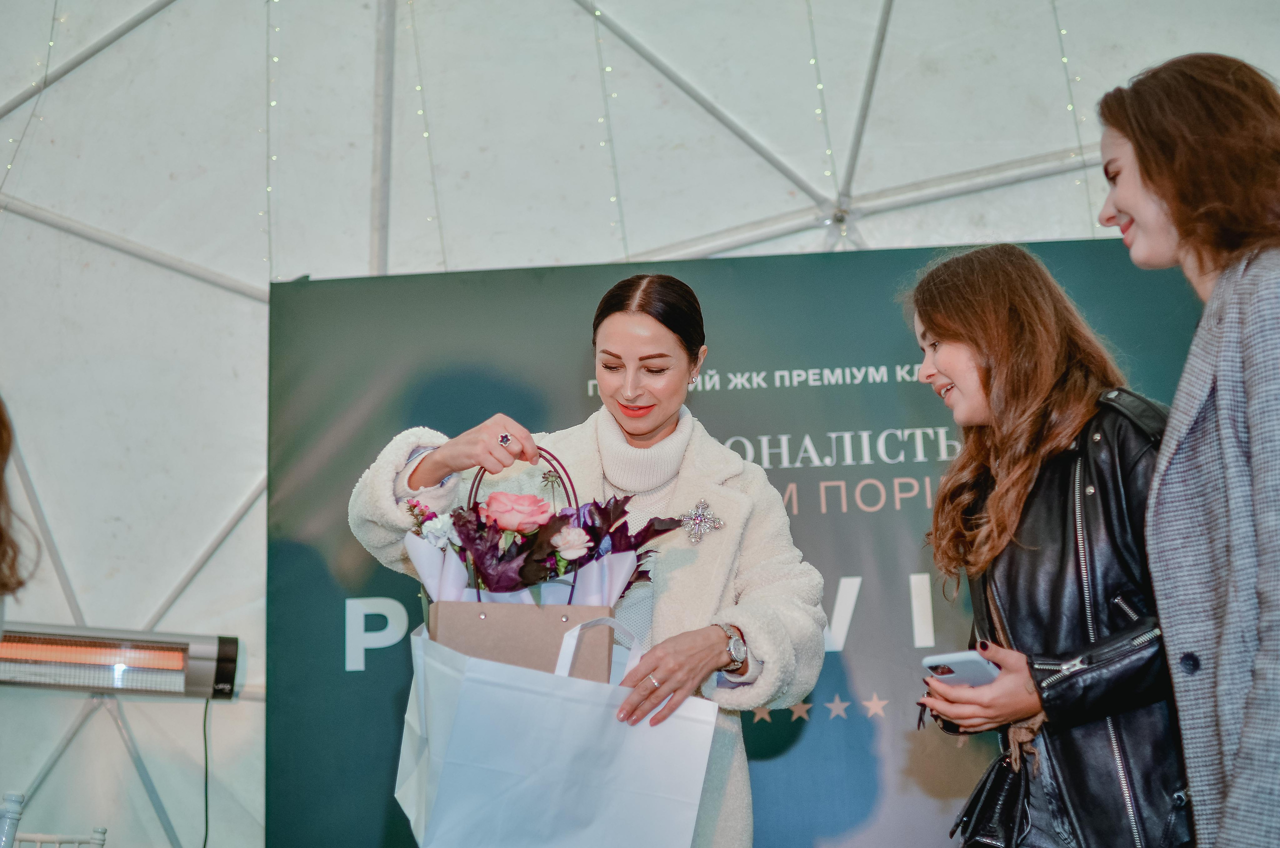 Репортажная фотосъемка. Девичник. Юлия Басня семейный и свадебный фотограф в Донецке