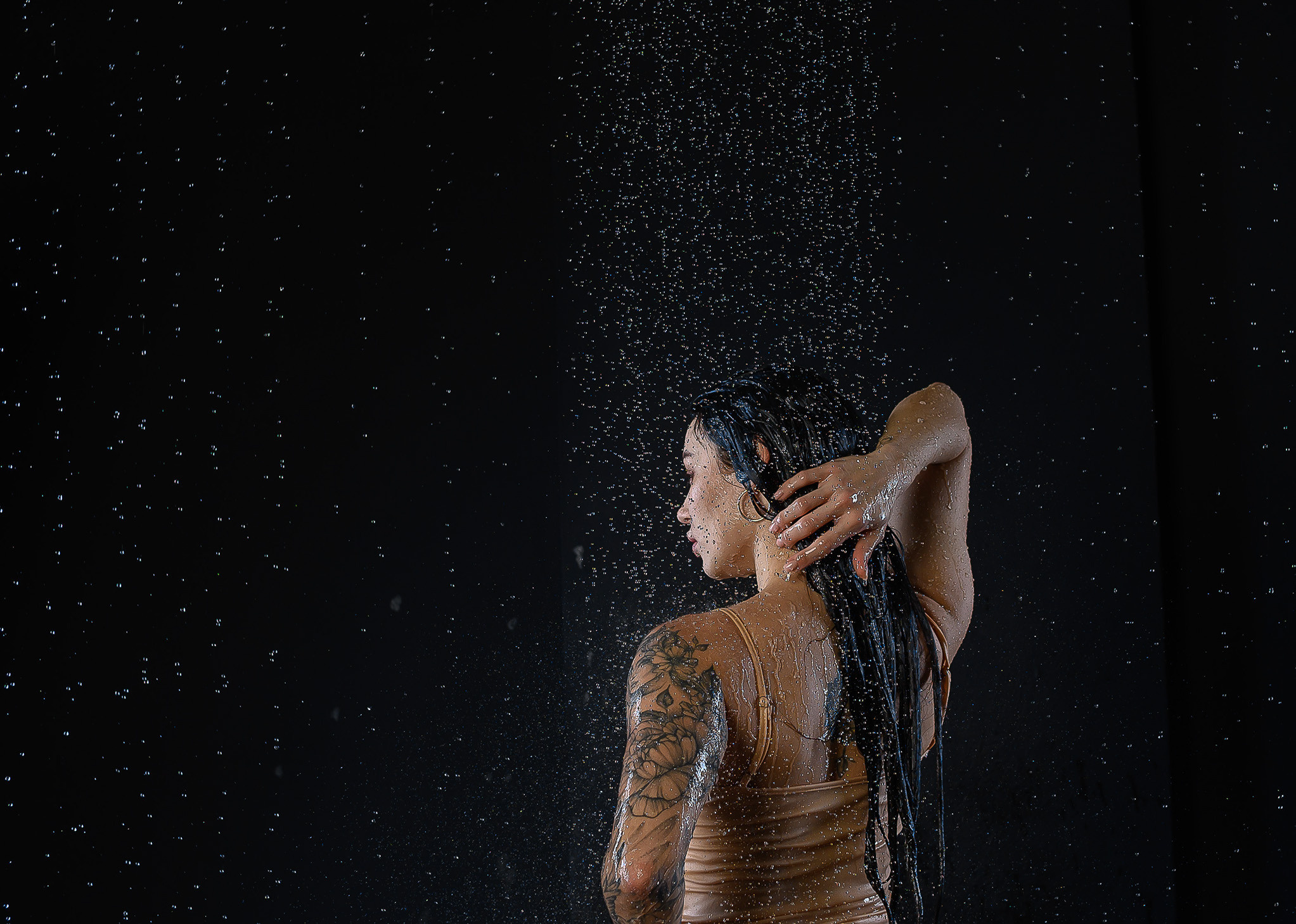 Фотосессия под дождем или в душе. Юлия Басня семейный и свадебный фотограф в Донецке