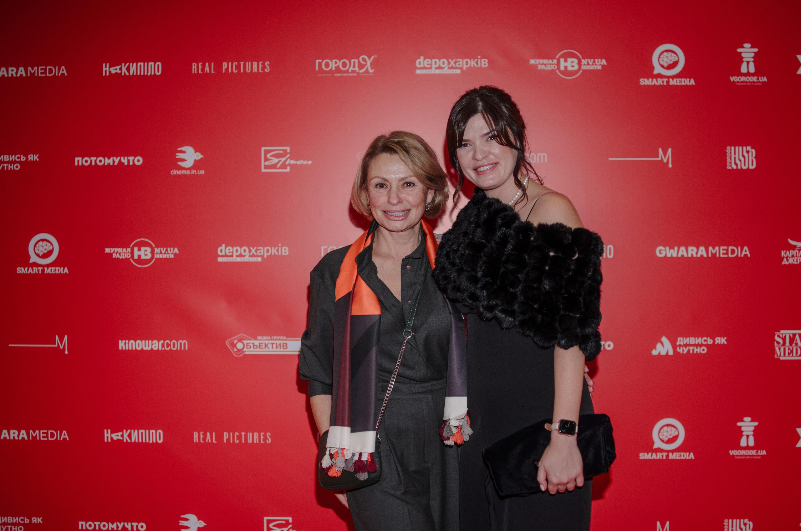 Яркое и шумное мероприятие этой осени. Кинофестиваль 2021 Репортаж. Юлия Басня семейный и свадебный фотограф в Донецке