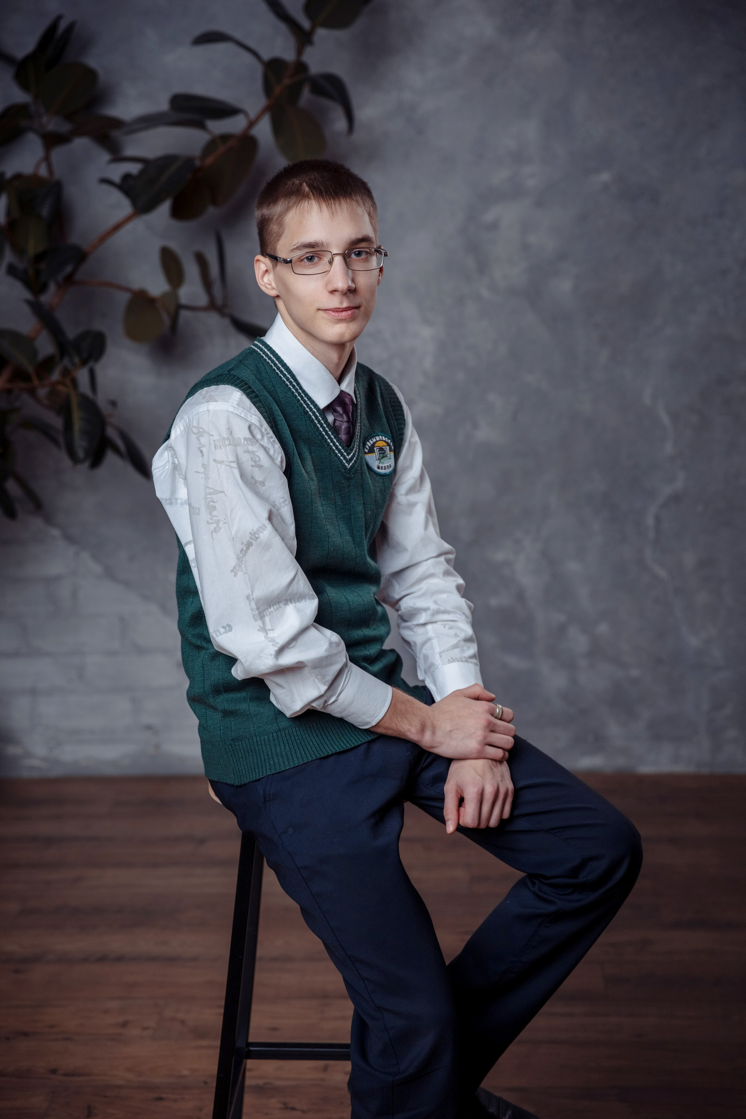 Старшая школа. Выпускные школьные фотоальбомы для школ и детских садов в Волгограде и Волжском