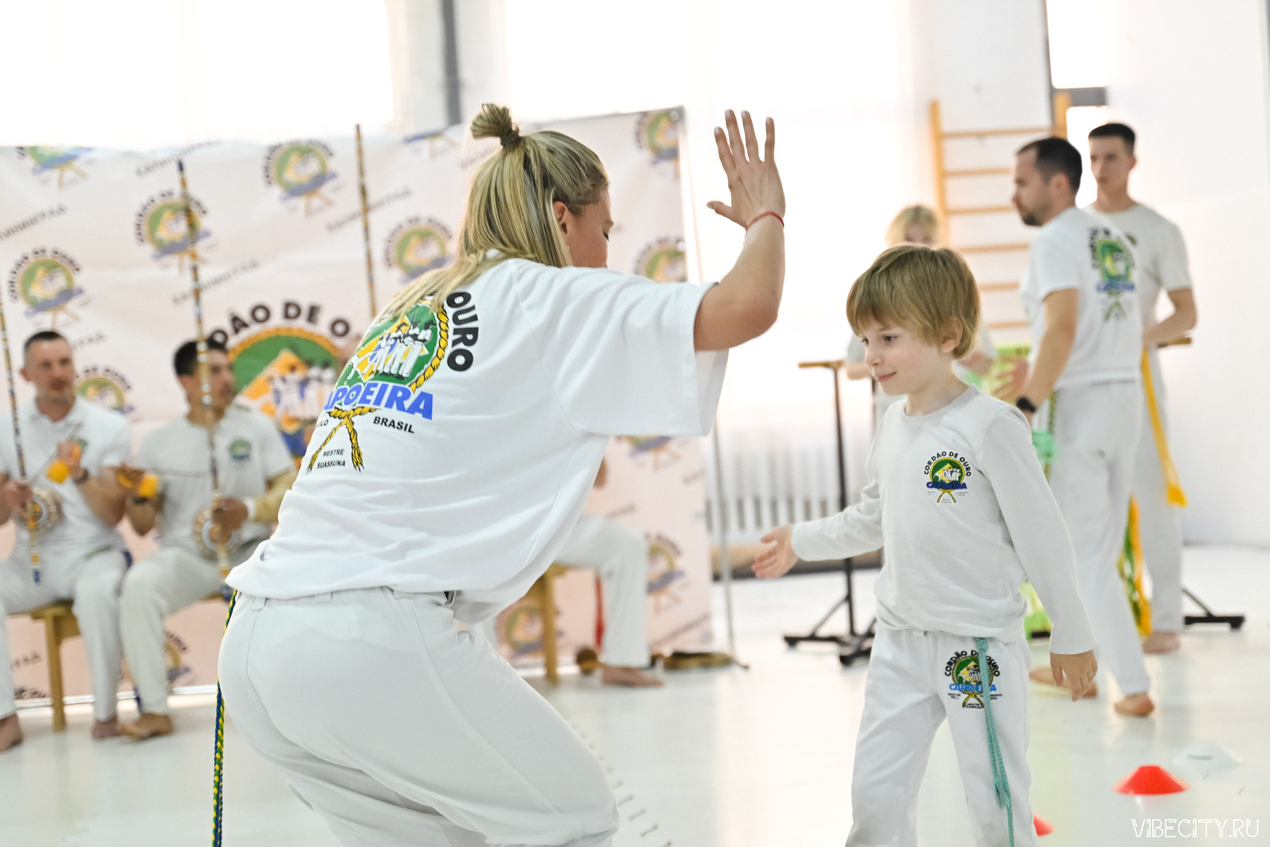 Capoeira: 4-е batizado e Troca de cordao. VIBECITY.RU Вайб Сити Ру Фоторепортажи Фотоотчеты Калининград