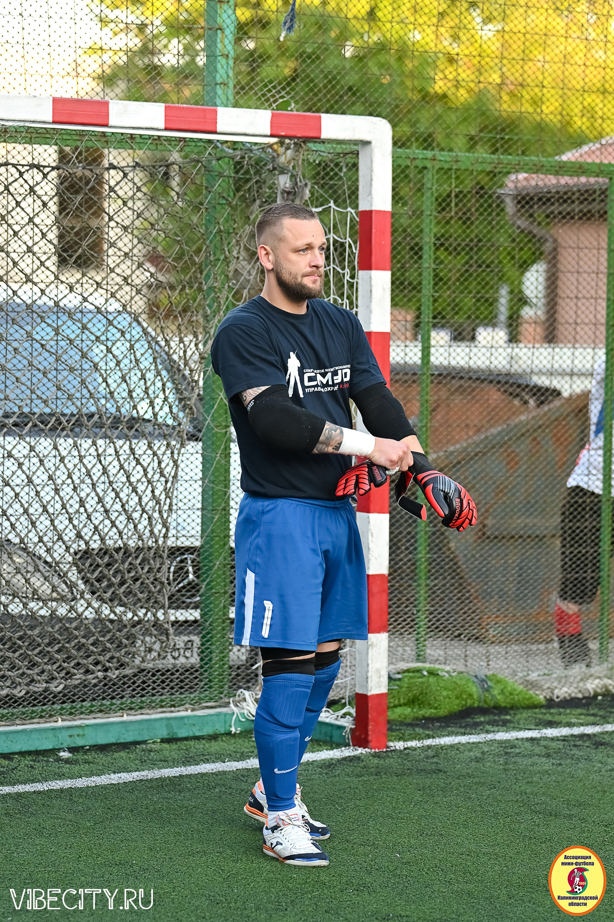 ИГРЫ МИНИ-ФУТБОЛЬНОЙ И КОРПОРАТИВНОЙ ЛИГИ. VIBECITY.RU Вайб Сити Ру Фоторепортажи Фотоотчеты Калининград