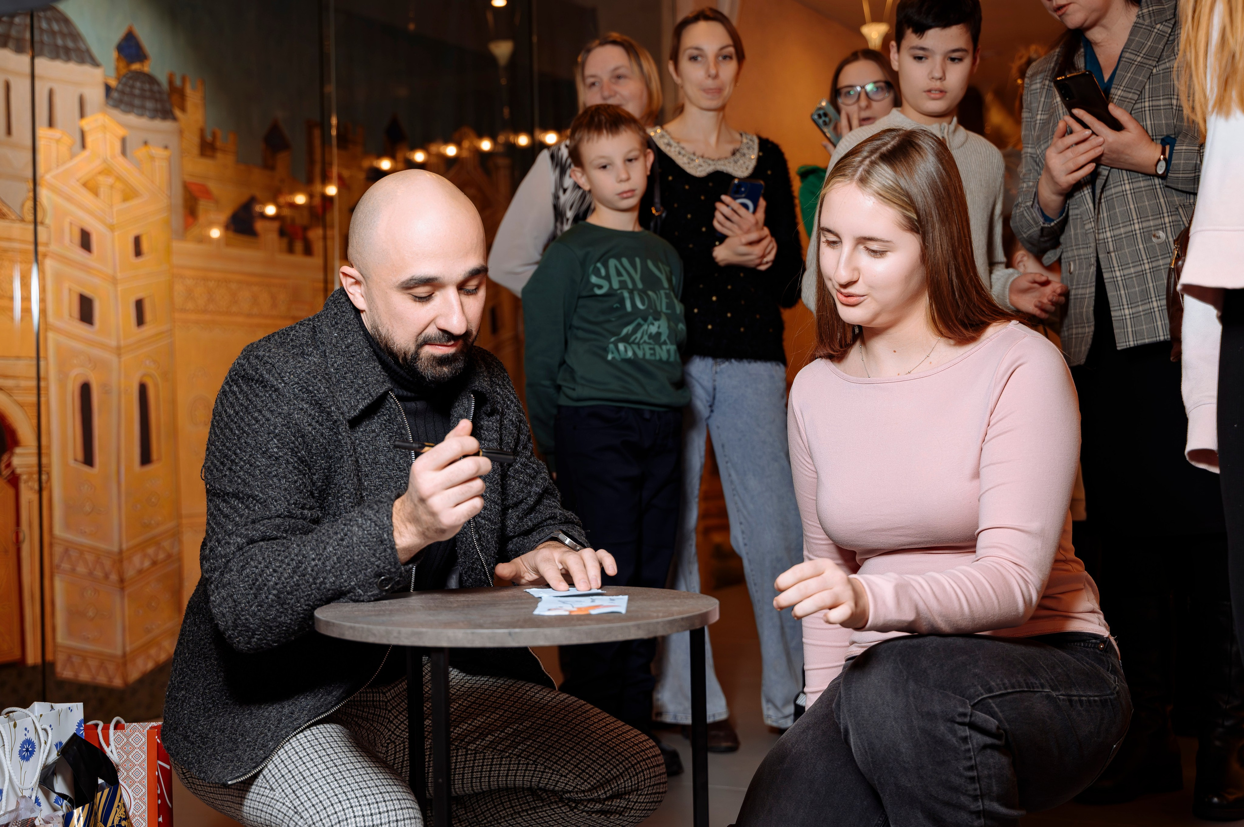 Репортажная съемка, съемка мероприятия, проект factor.by, финалист factor.by, Шамхал Хачатурян, Ибрагим Карасов, фактор бай, фотограф Ольга Шаповалова, съемка фанатов, минск, беларусь