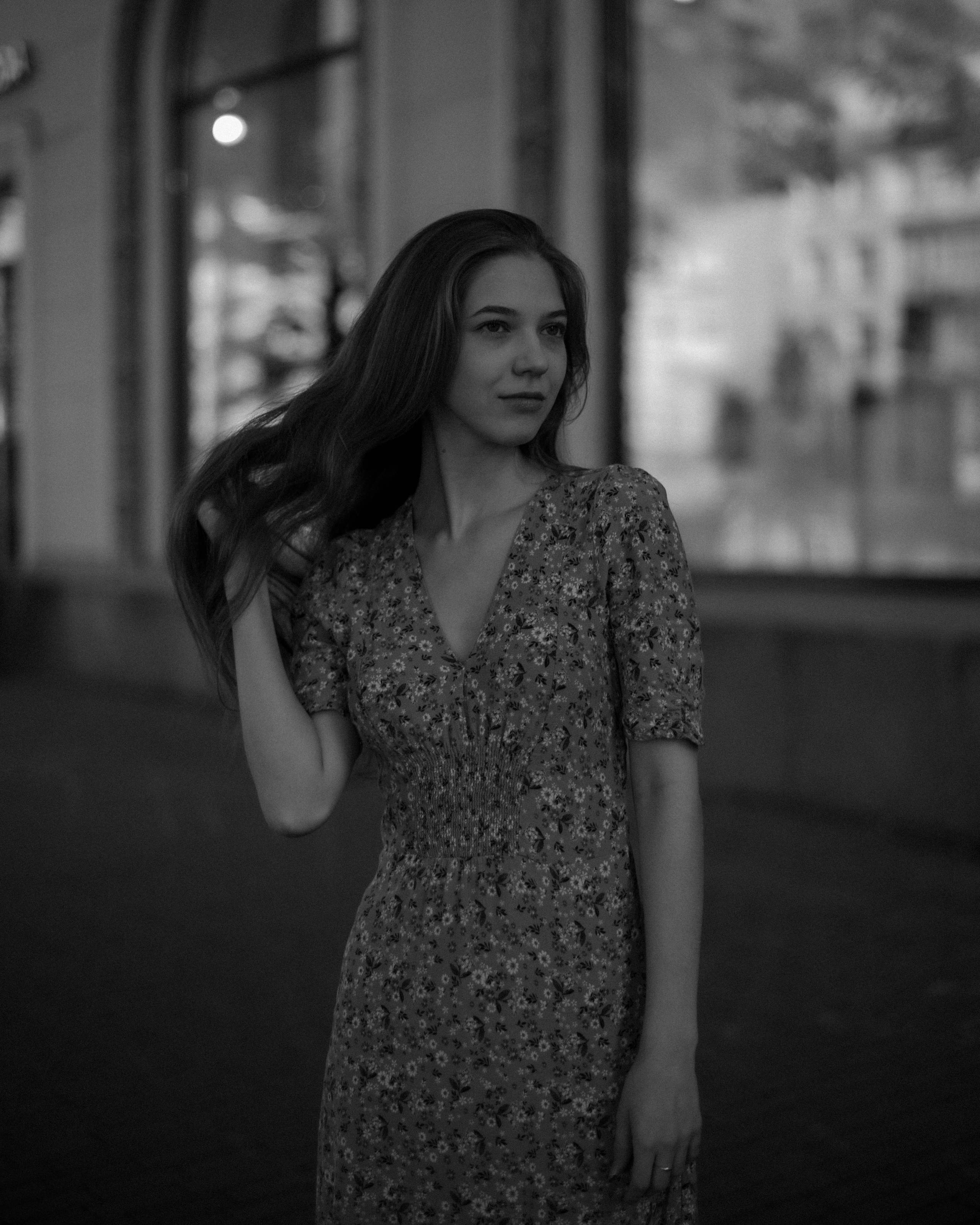 Ася. Женский фотограф. Создатель украшений ручной работы. Модель
