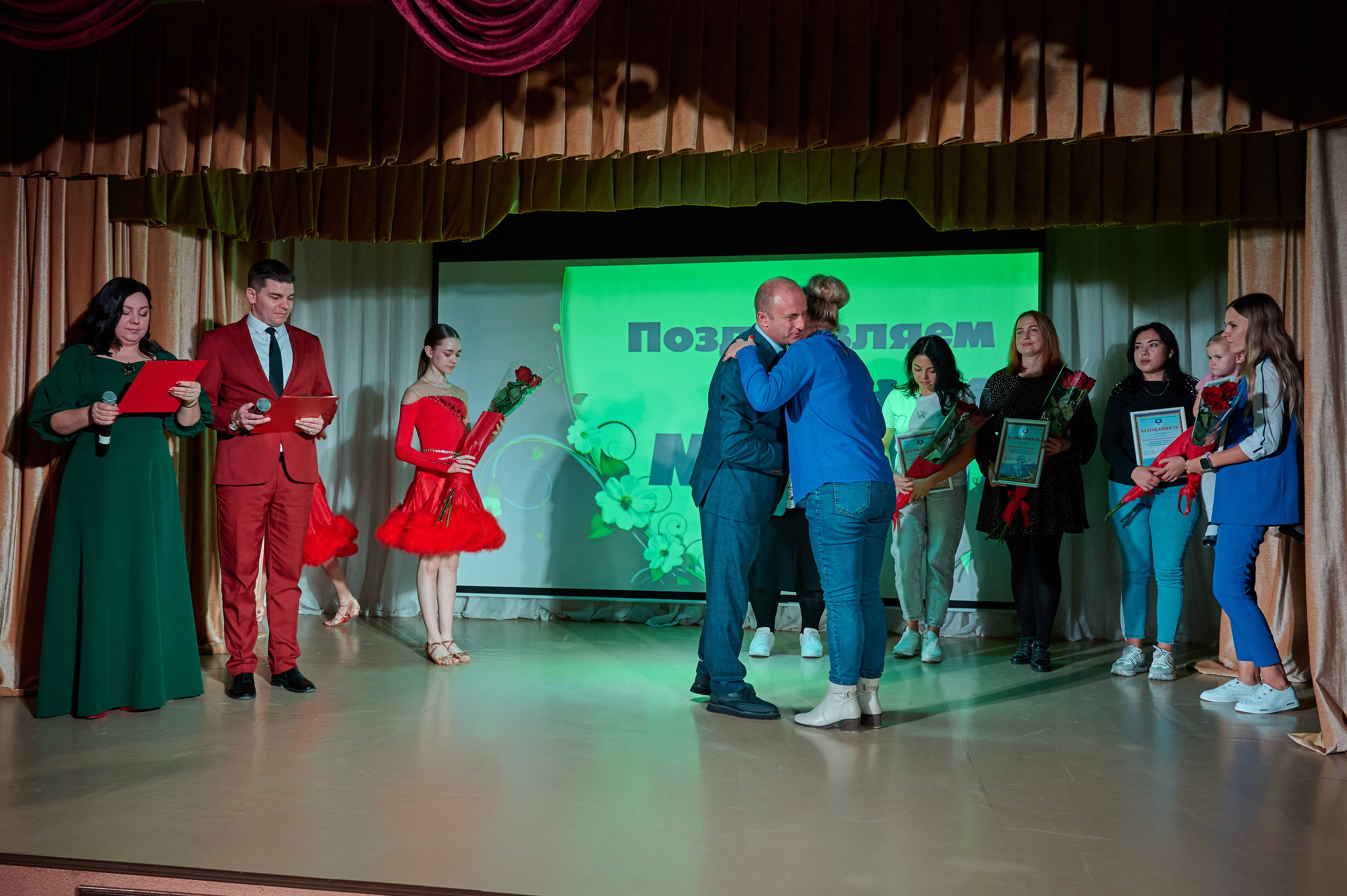 День матери ДК Виноградный. Жизнь курорта Кабардинка в фотографиях