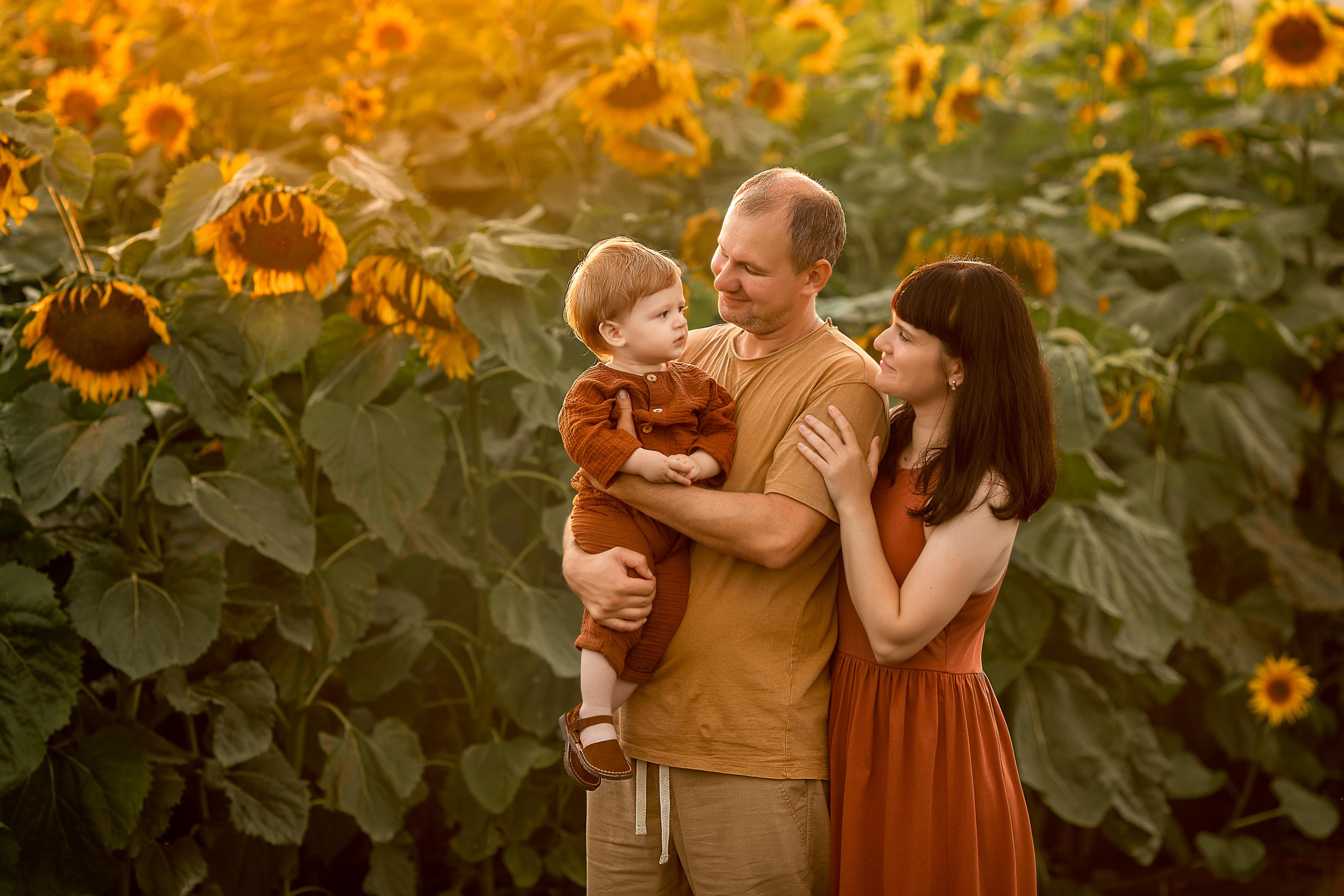 Солнечные цветы. Детский и семейный фотограф в Красноярске Елена Коровкина