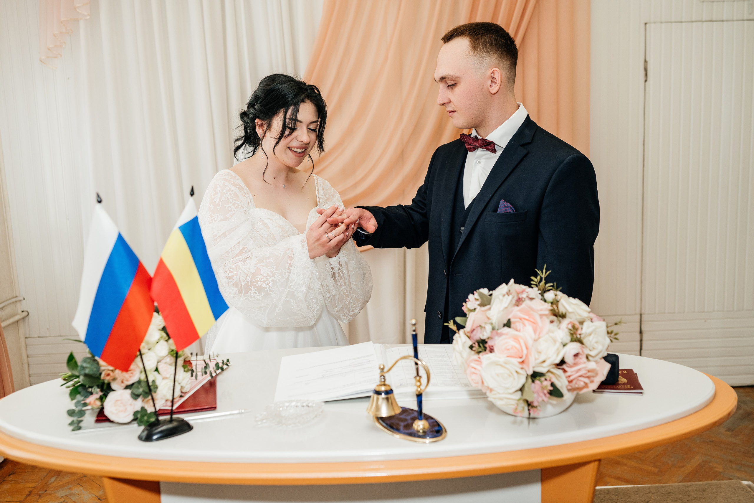 Вика и Артём. 24.04.2025. Фотограф в Каменске-Шахтинском Ольга Сагал