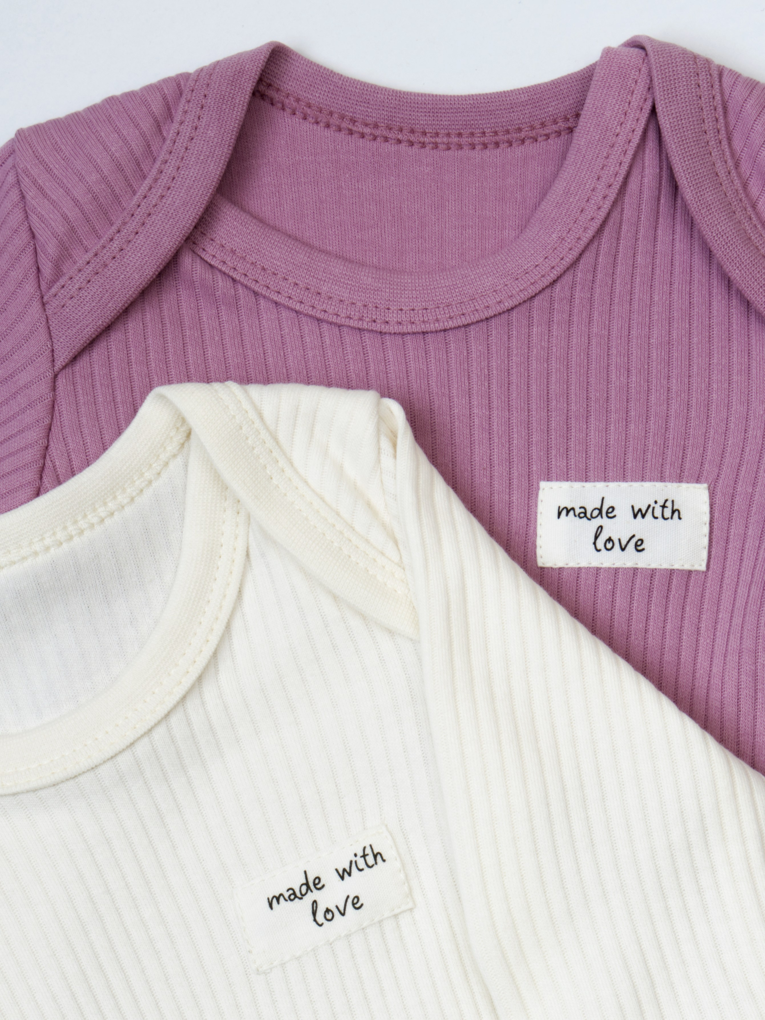 Съёмка детской одежды для маркетплейсов