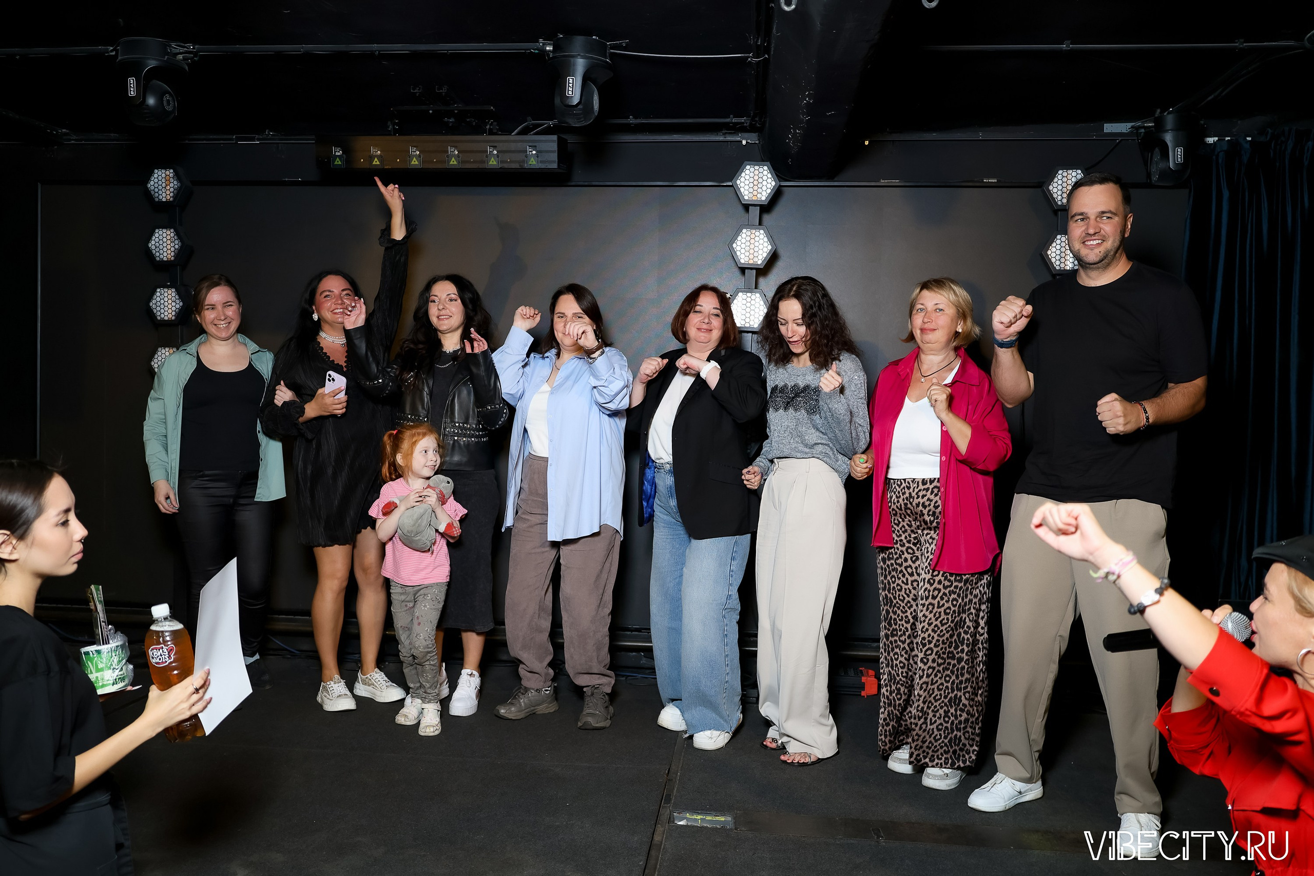 КВИЗ WHOIS. VIBECITY.RU Вайб Сити Ру Фоторепортажи Фотоотчеты Калининград