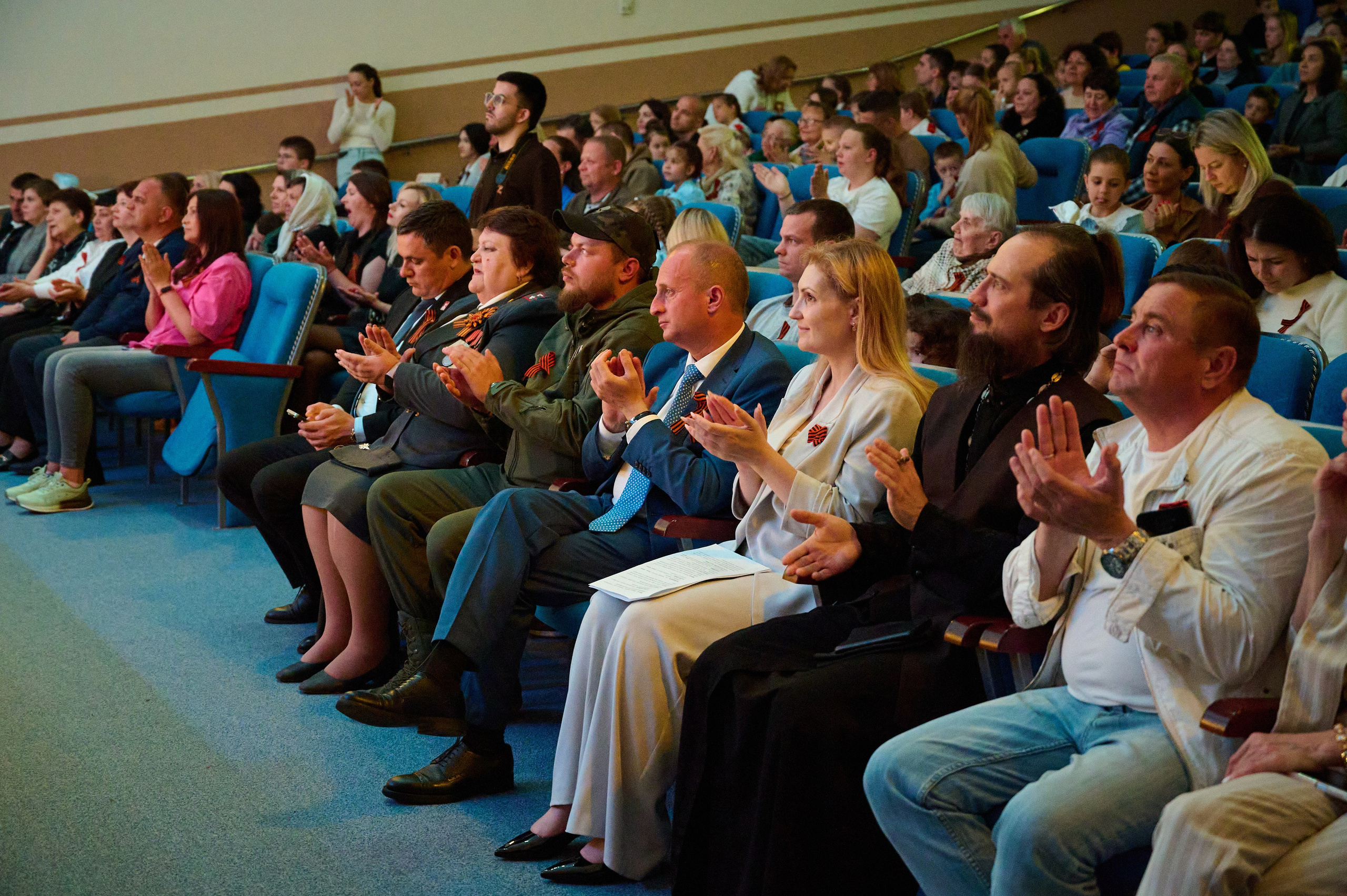 Концерт к 9 мая в с. Марьина Роща. Жизнь курорта Кабардинка в фотографиях