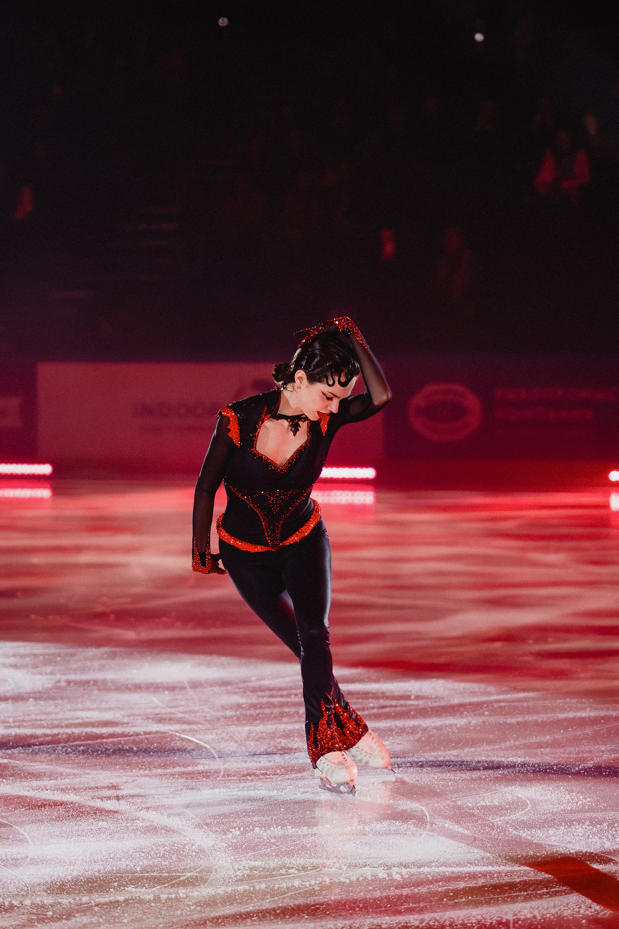 Шоу Этери Тутберидзе в Новосибирске. Воробьева Ксения — Спортивный и танцевальный фотограф Новосибирск