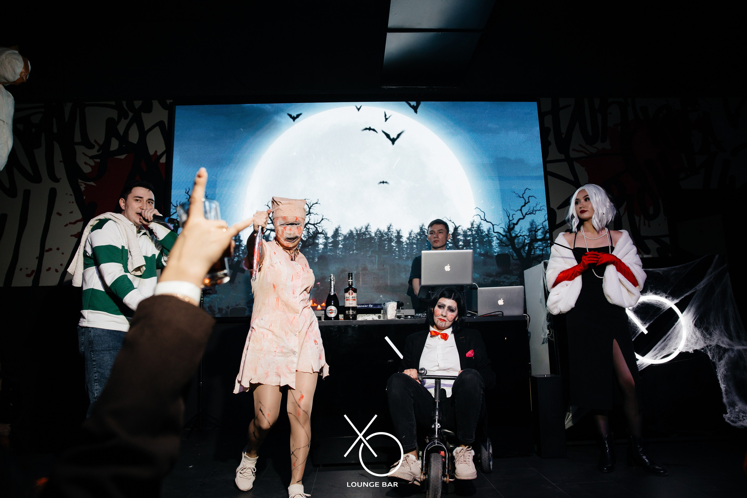 Halloween. Lounge Bar X.O