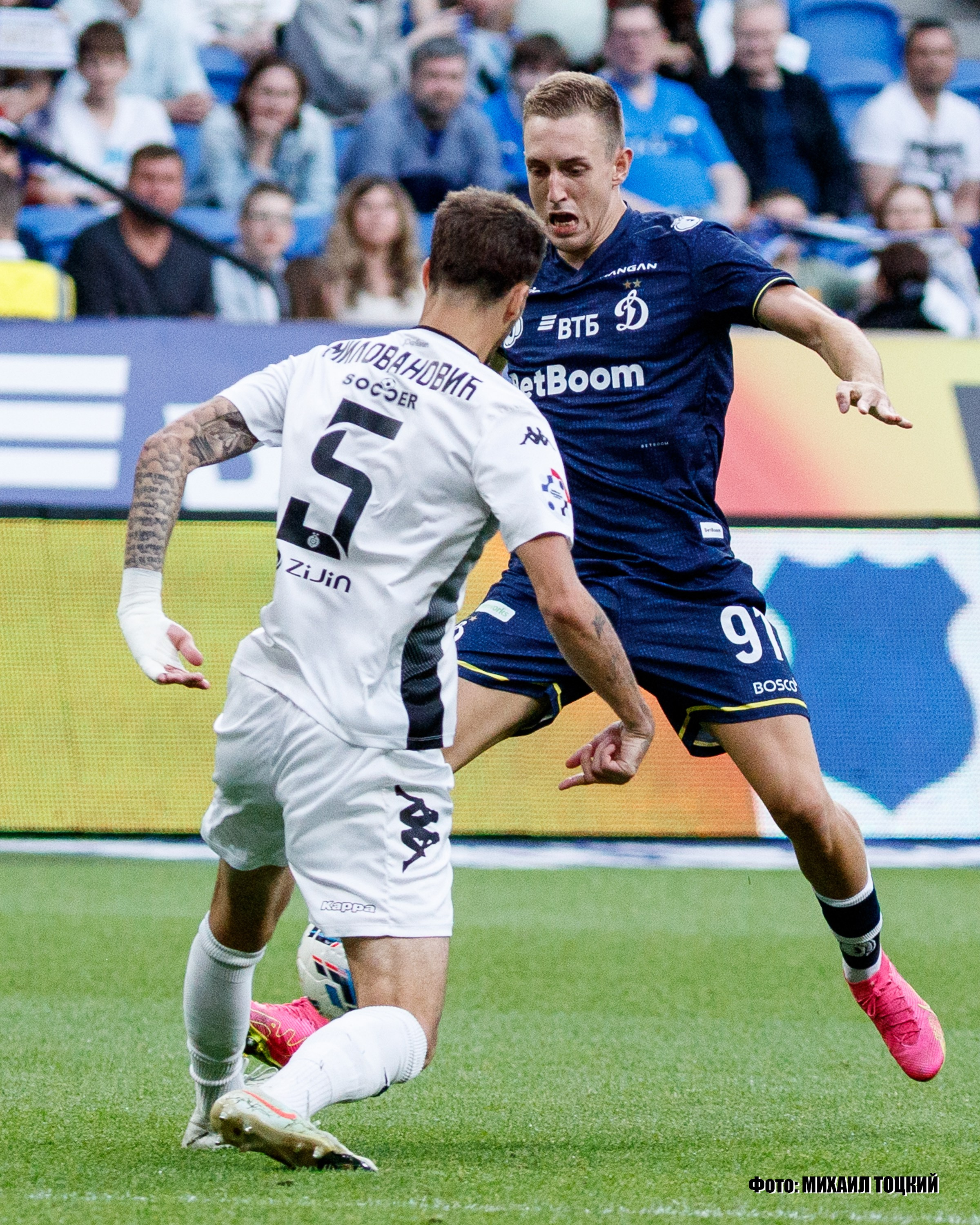 Фоторепортаж. ФК Динамо — ФК Партизан. Михаил Тоцкий портретный и репортажный фотограф в Москве