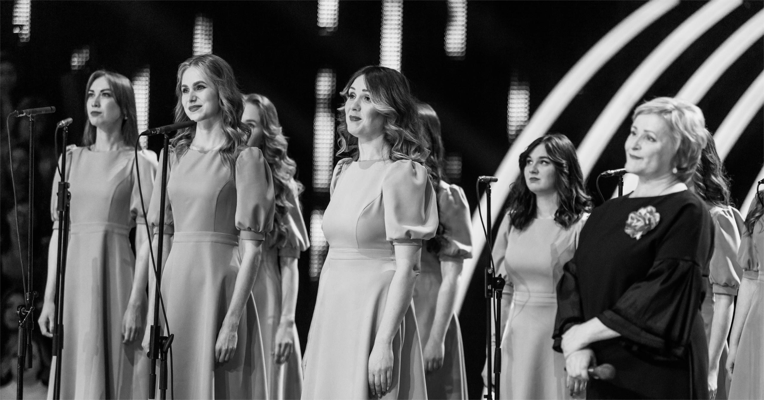 Телепроект «Ну-ка все вместе! Хором». Вокалистка Мария Сиротенко