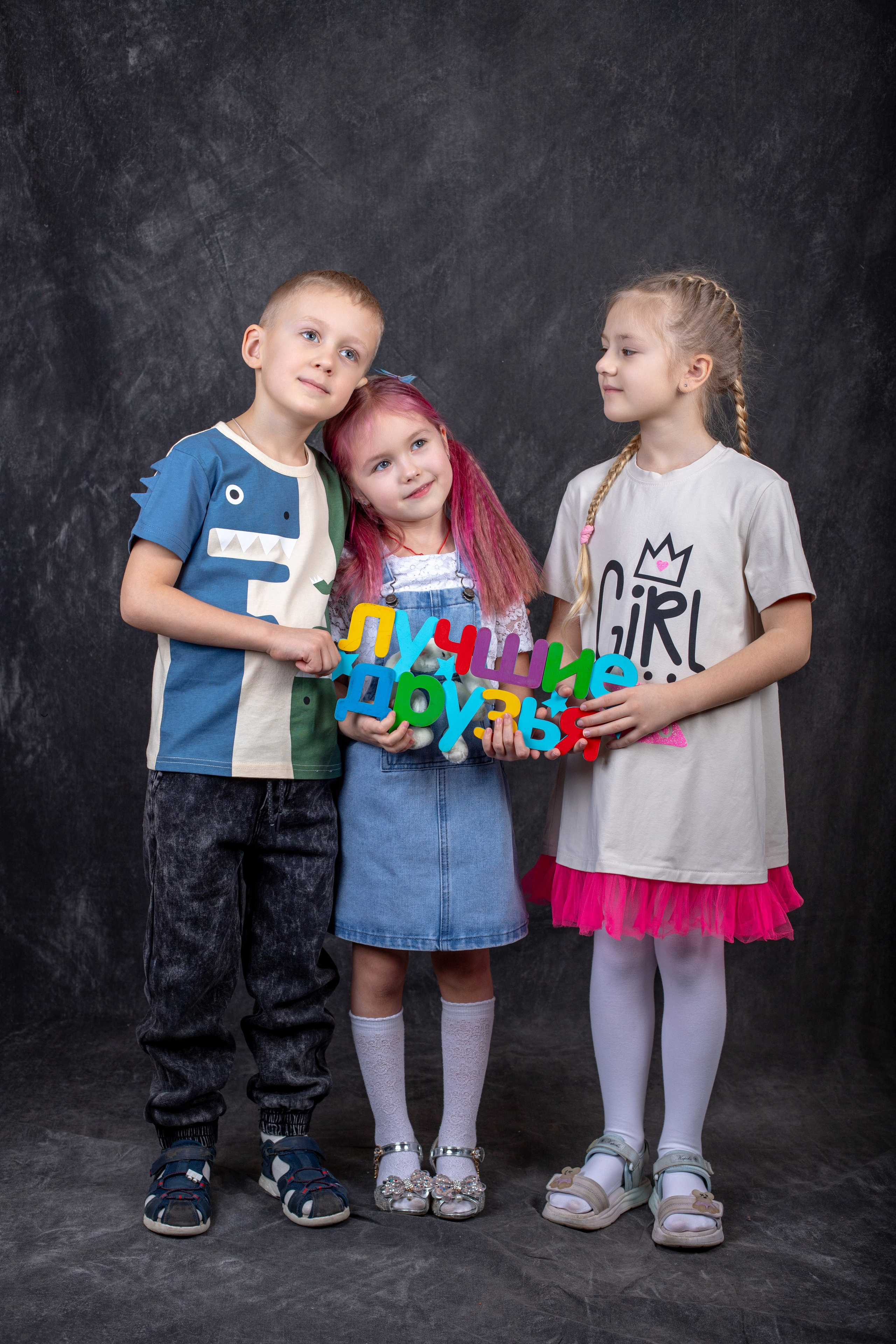 Выпускные альбомы для детского сада. Выпускной альбом в Москве и Домодедово Вышка Школьный фотограф