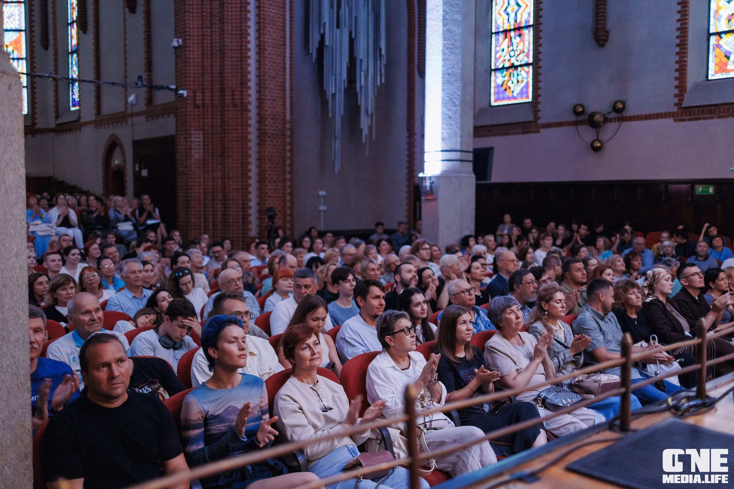 Фоторепортаж из Калининградской филармонии. One Media Life: фоторепортажи, фотоотчеты с мероприятий и заведений