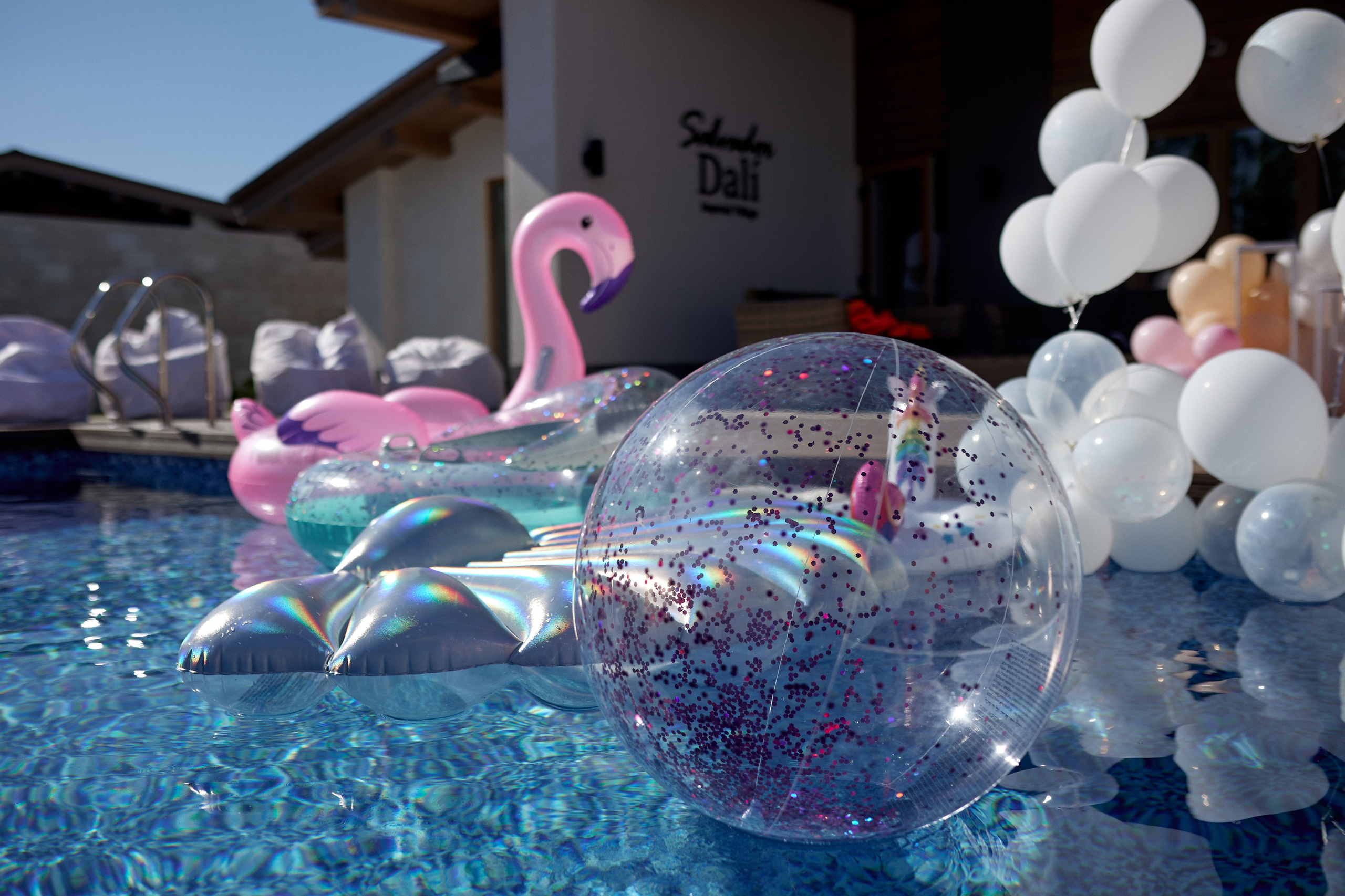 Студия декора НикитинаДекор — оформление мероприятий в Ульяновске. Профессиональное создание эксклюзивных декораций