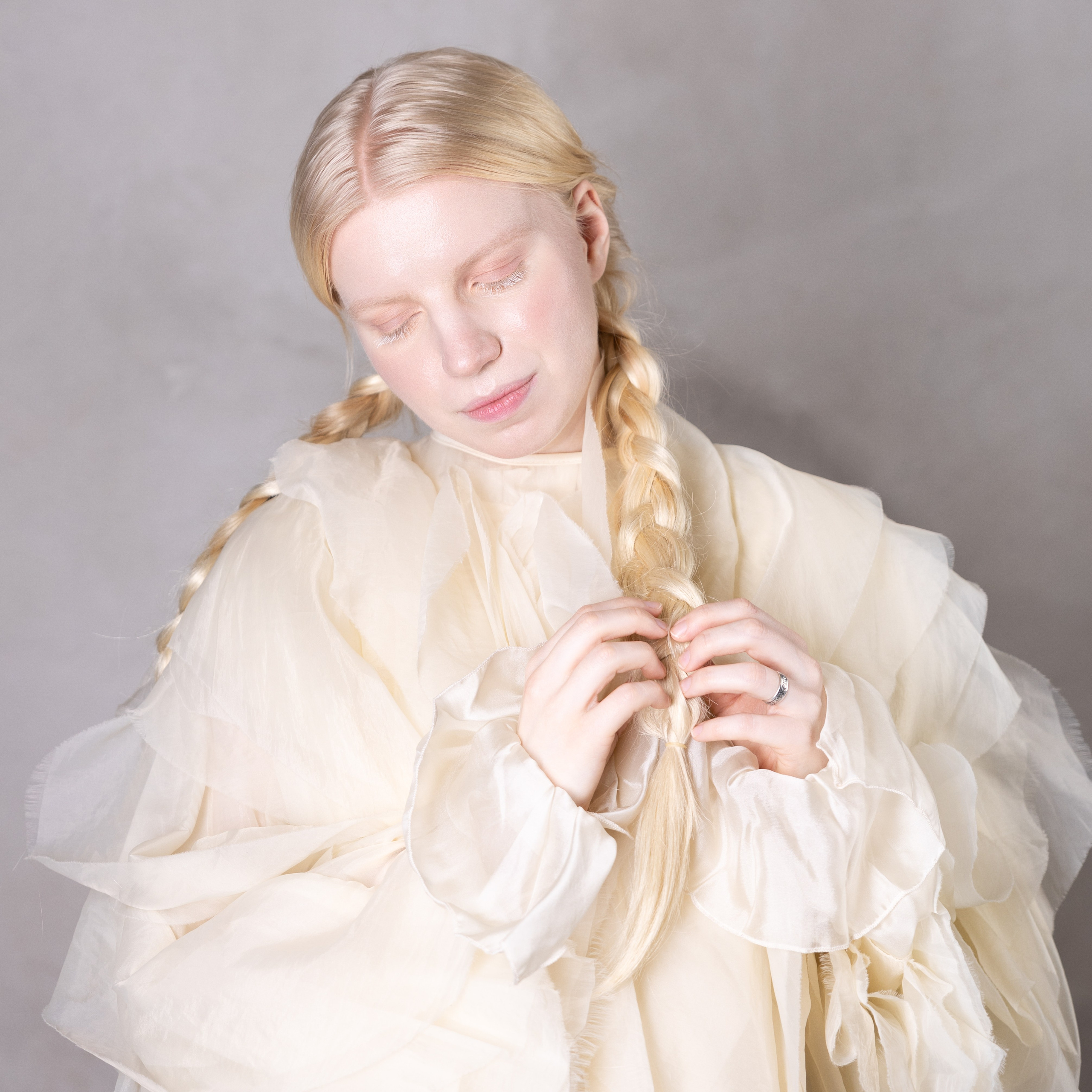 Индивидуальная студийная фотосъемка. Фотограф в Санкт-Петербурге Вагнер Юлия