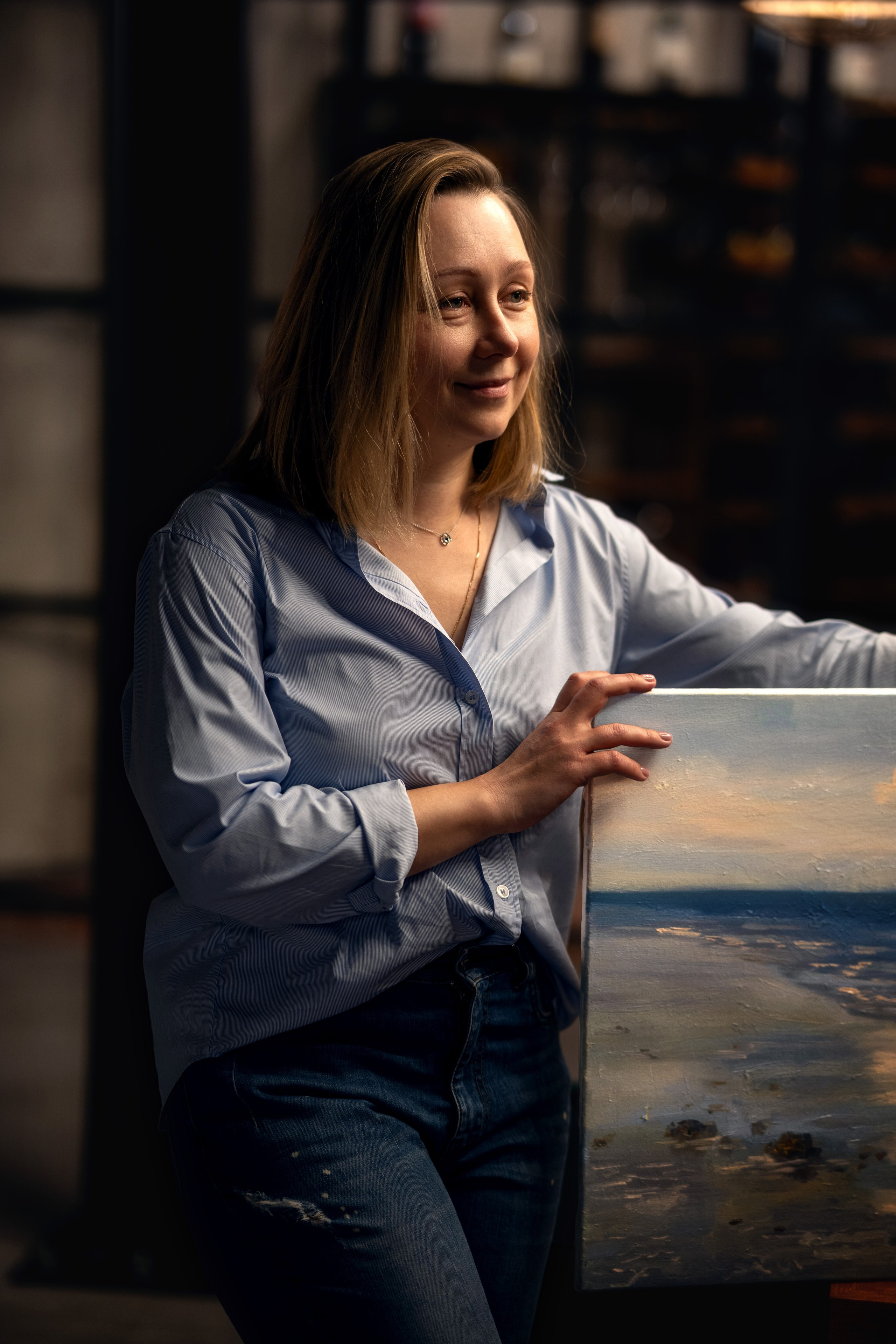 Фото в мастерской художника