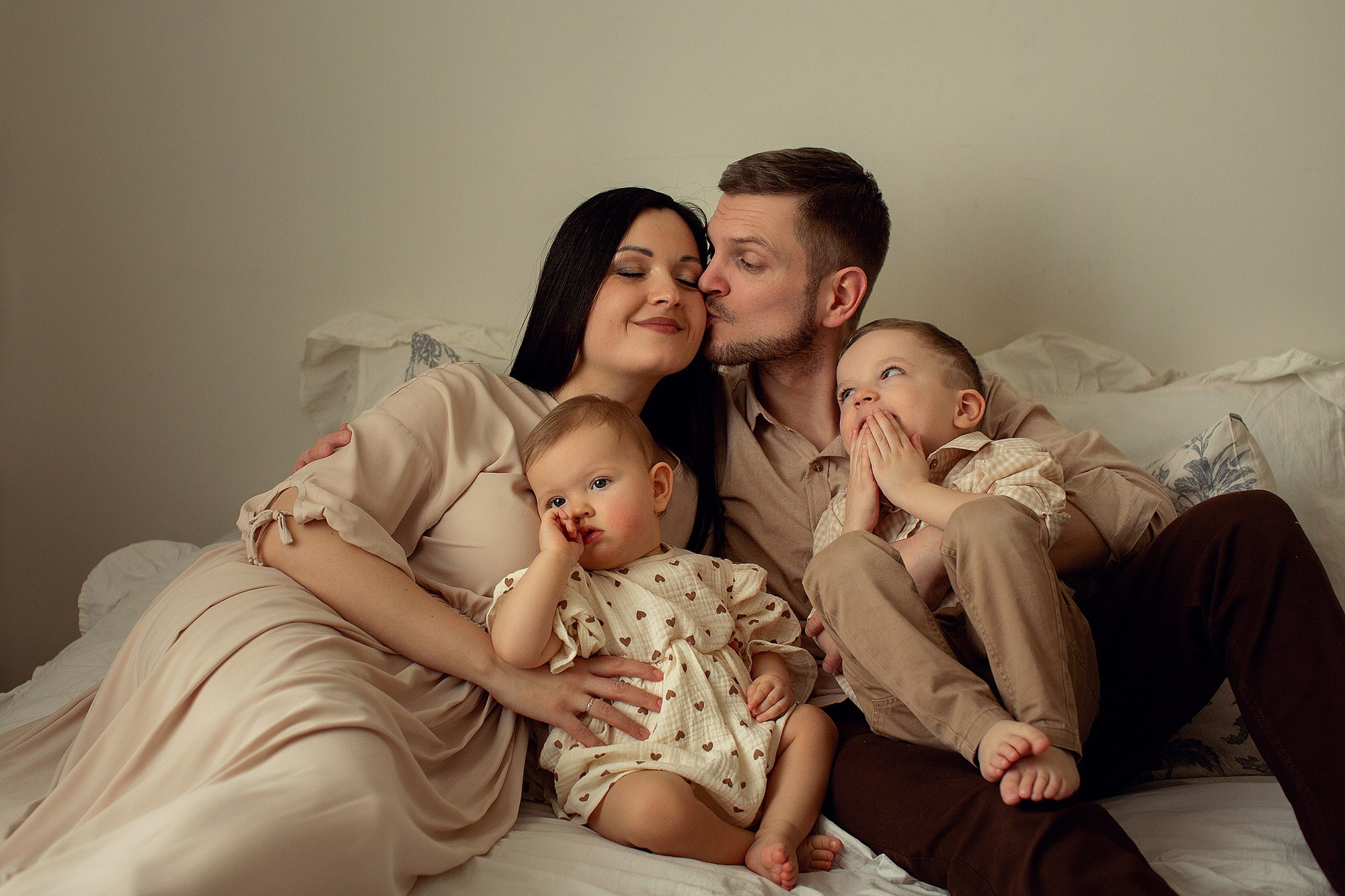 Семейная Фотосессия в винтажной квартире. Tatyana Nadezhdina Family photographer