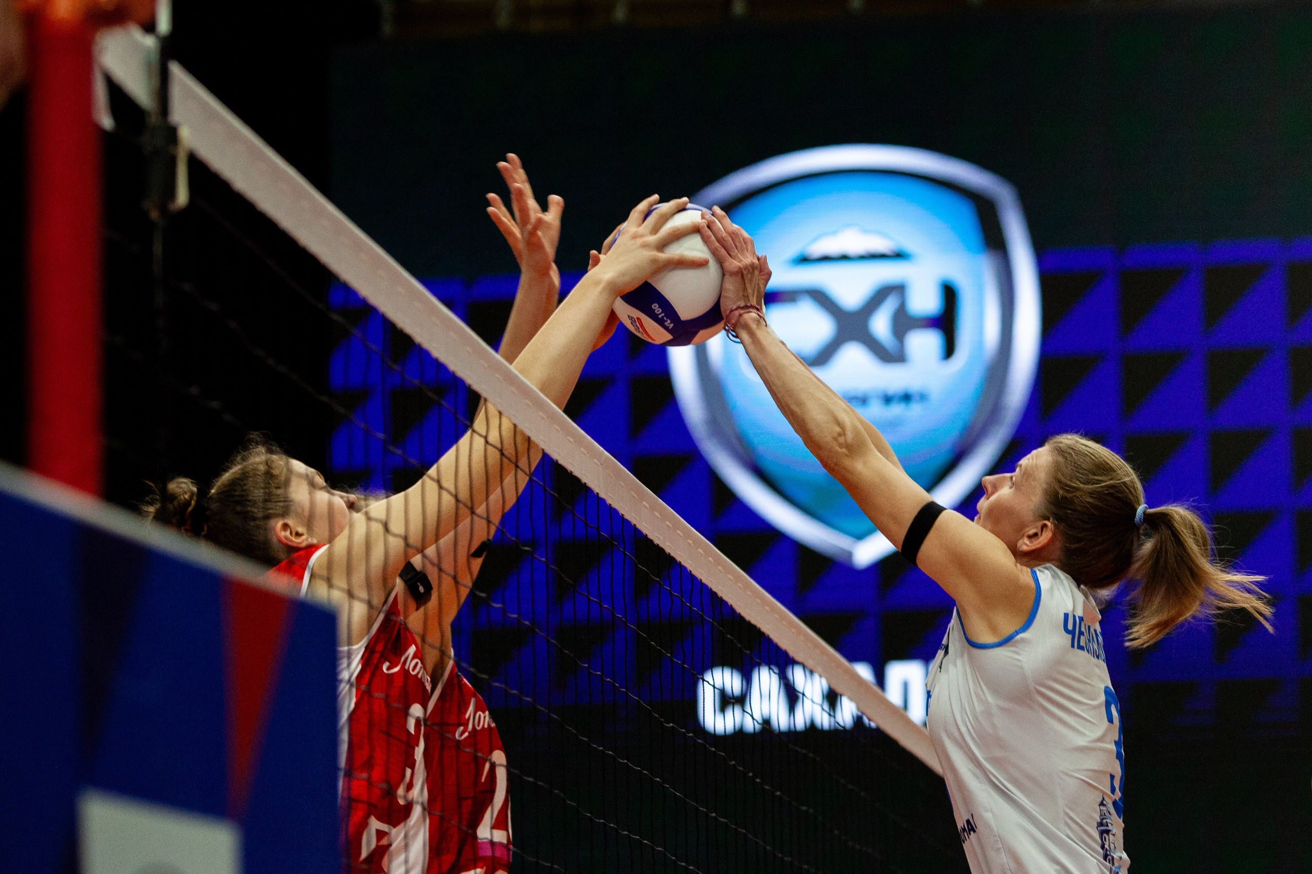 Один день из тура чемпионата России по волейболу. Кутузов Евгений Фотограф в Южно-Сахалинске