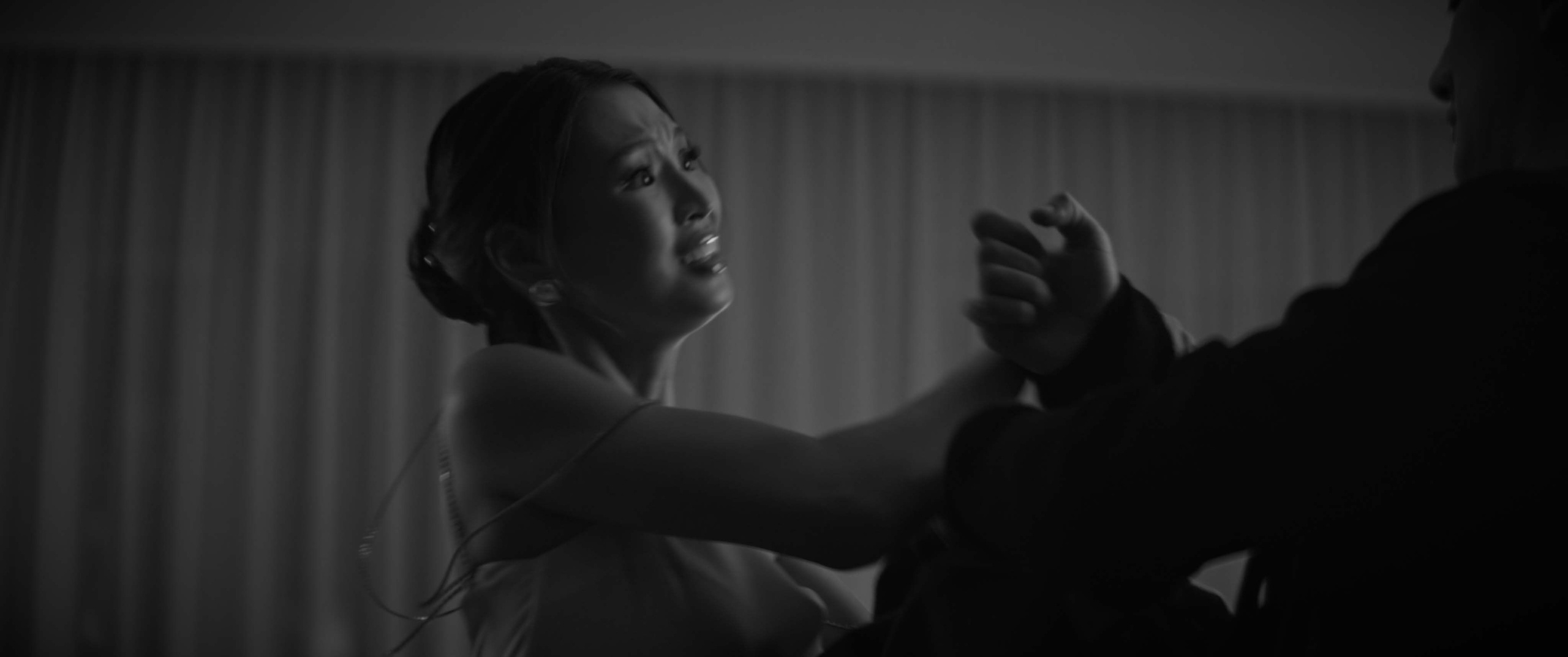 Seryoja — Huuheldei. Цветокоррекция видео