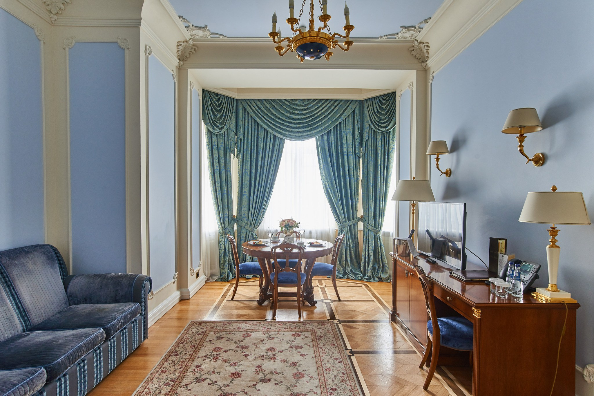 Отели — подборка. Фотограф индивидуальных женских портретов и LOVEstory в Москве