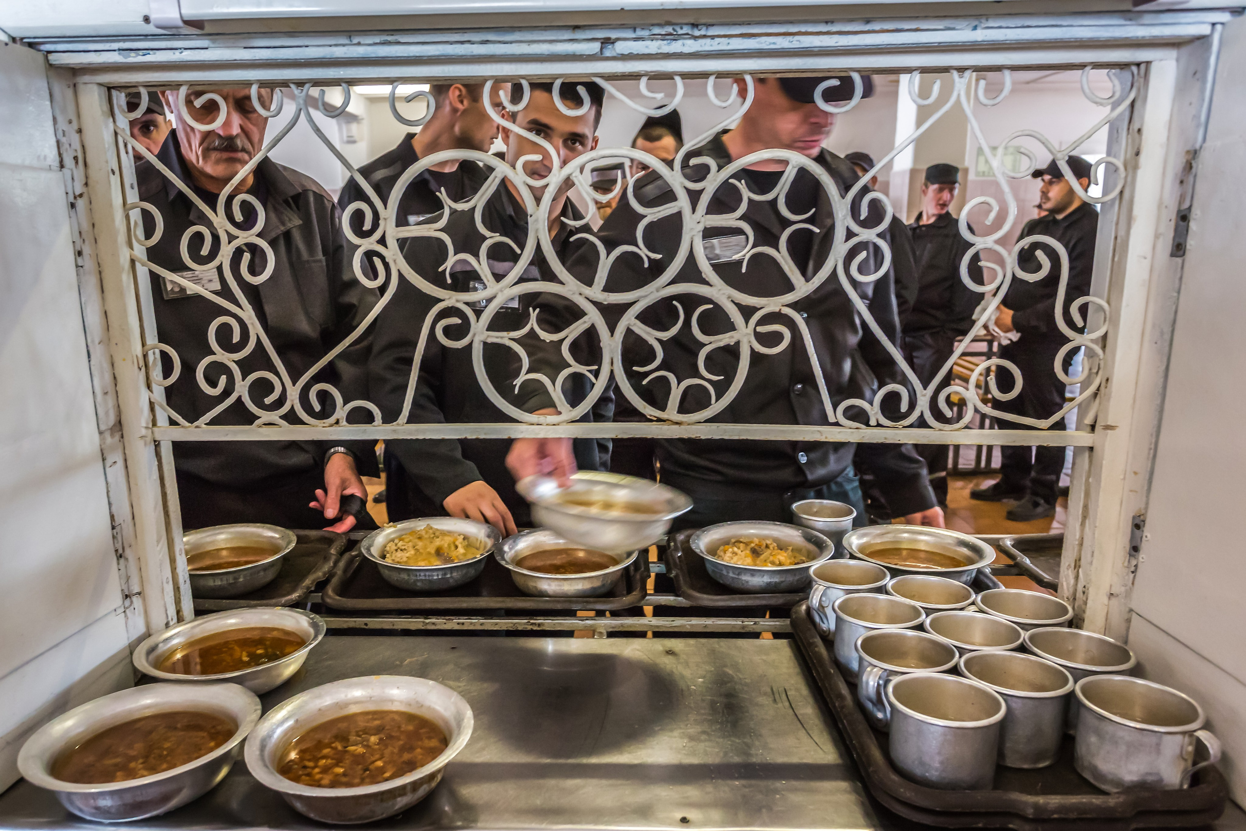 СВЯЗАННЫЕ ОДНОЙ ЗОНОЙ. Контакты