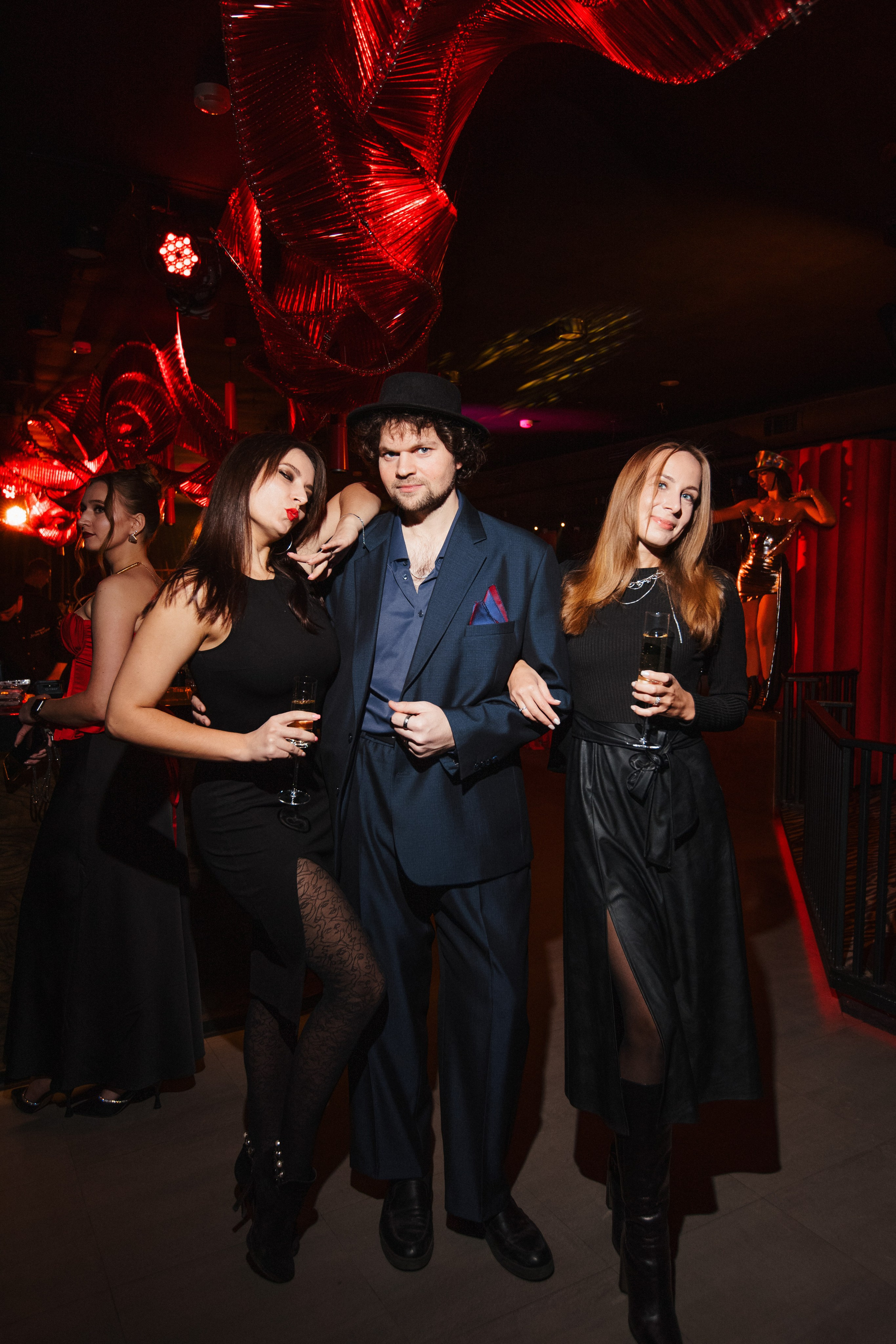 LA FAMIGLIA — SOLOVI — 1 YEAR. СВОИ. ФОТООТЧЕТЫ-СОБЫТИЯ-МЕСТА