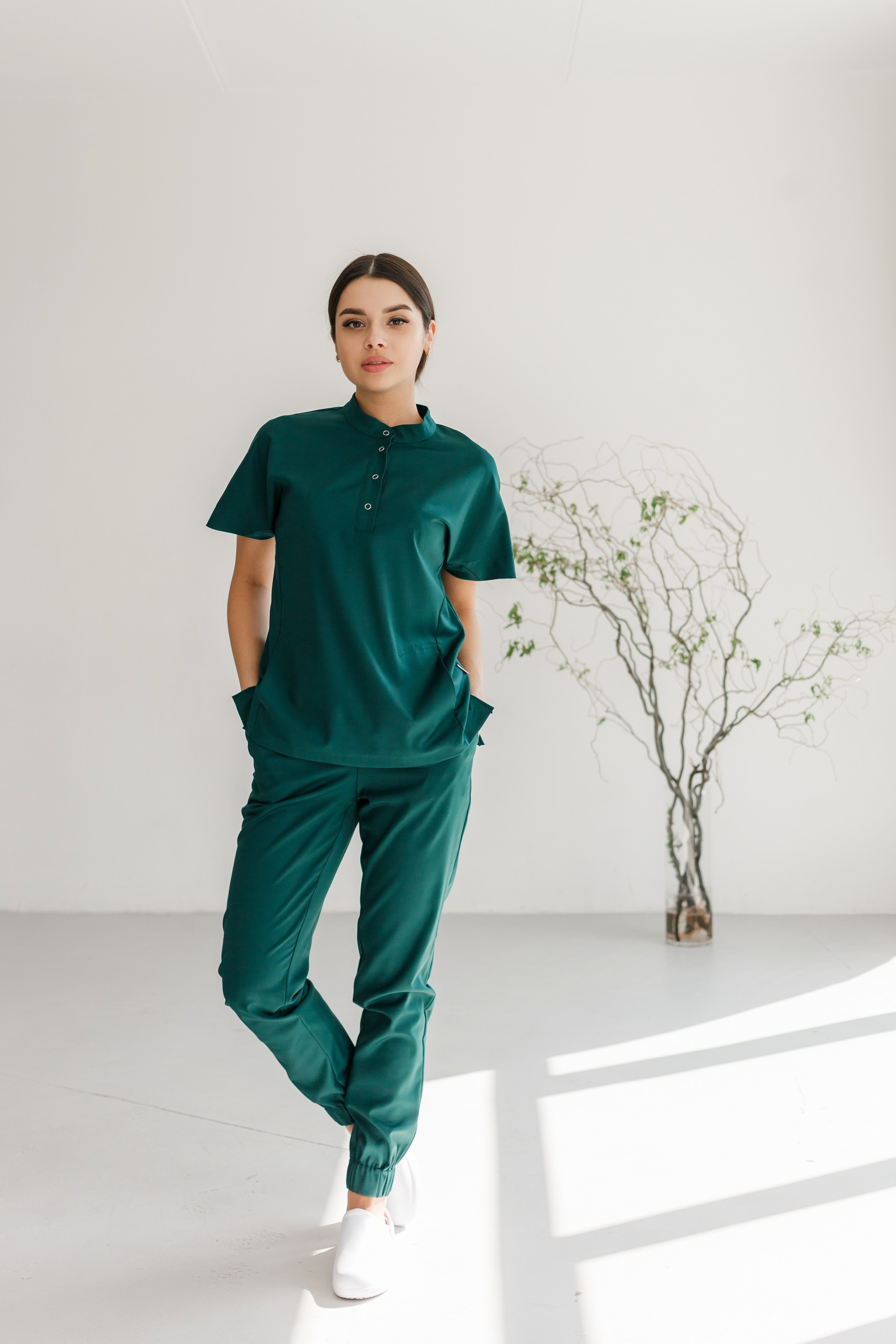 Каталожная съёмка для бренда медицинской одежды. КОНТЕНТ ФОТОГРАФ