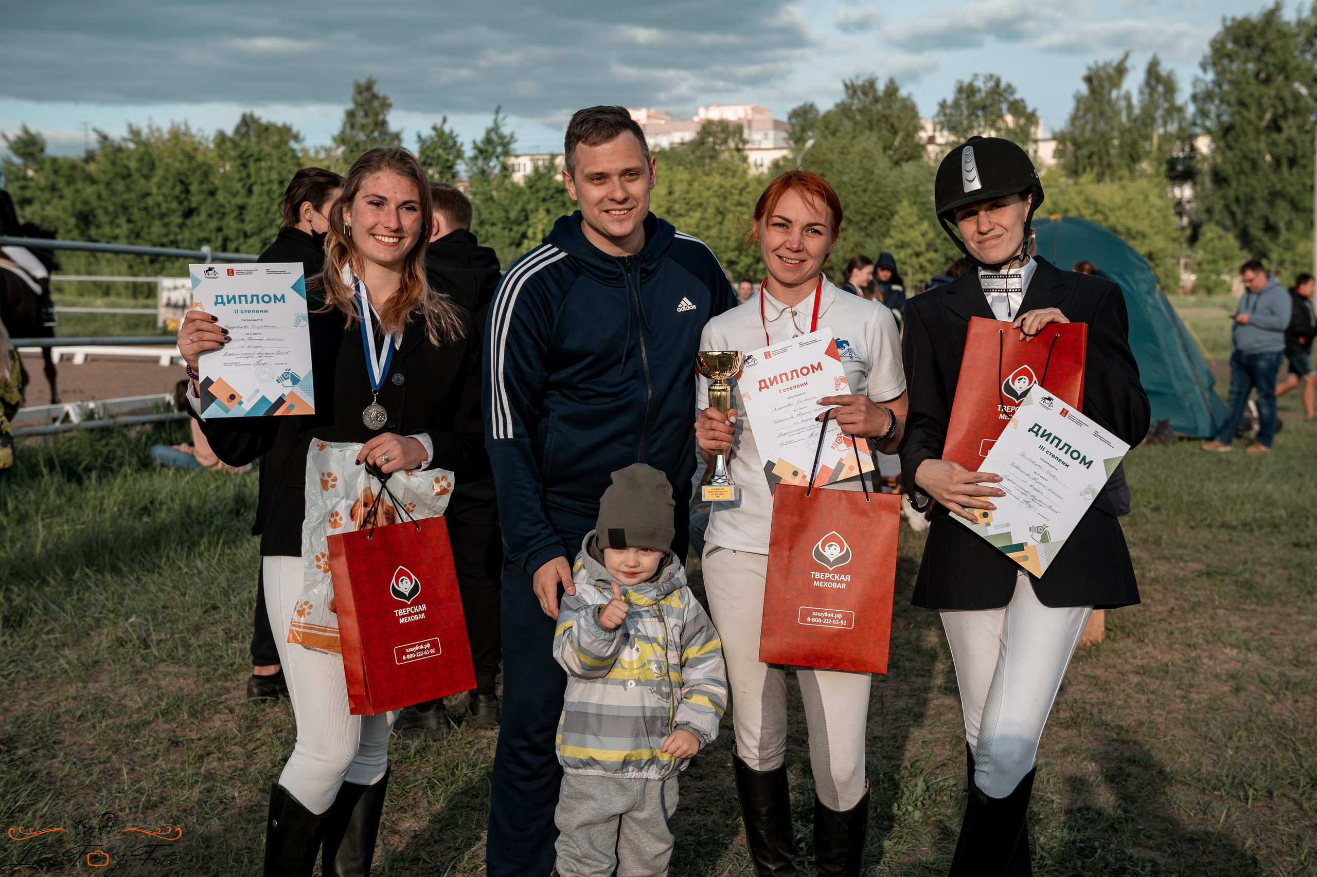 Чемпионат и первенство Тверской области по выездке. Конный и фотограф с животными в Твери Топталова Люся