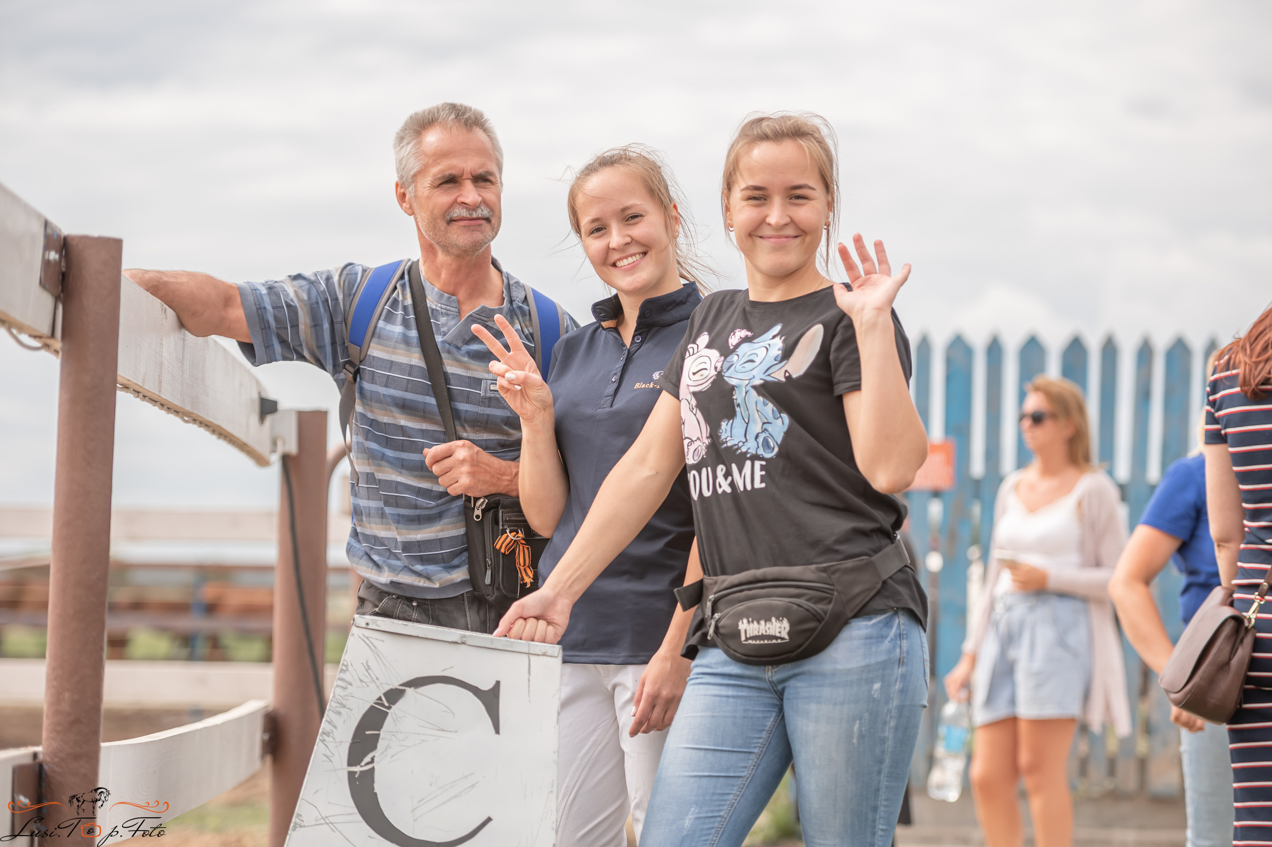 Открытая тренировка по выездке и конкуру в КК Резвая. Конный и фотограф с животными в Твери Топталова Люся