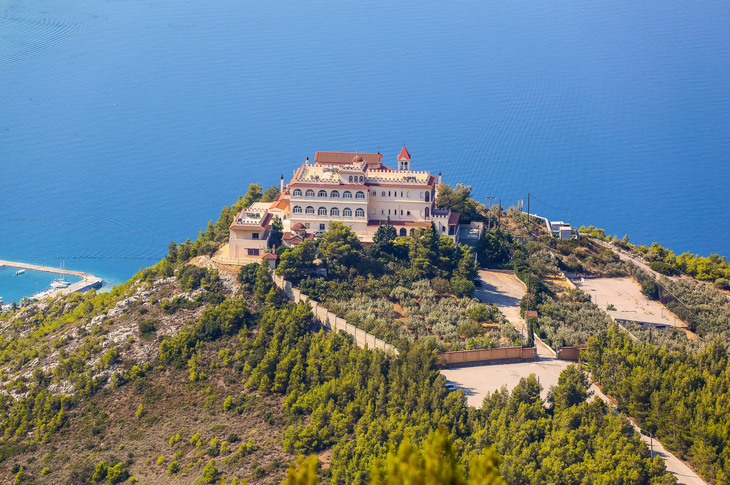 Греция: термальный курорт Лутраки. Дарья Письменюк / Darya Leitstern — фотограф, музыкант, журналист, путешественник