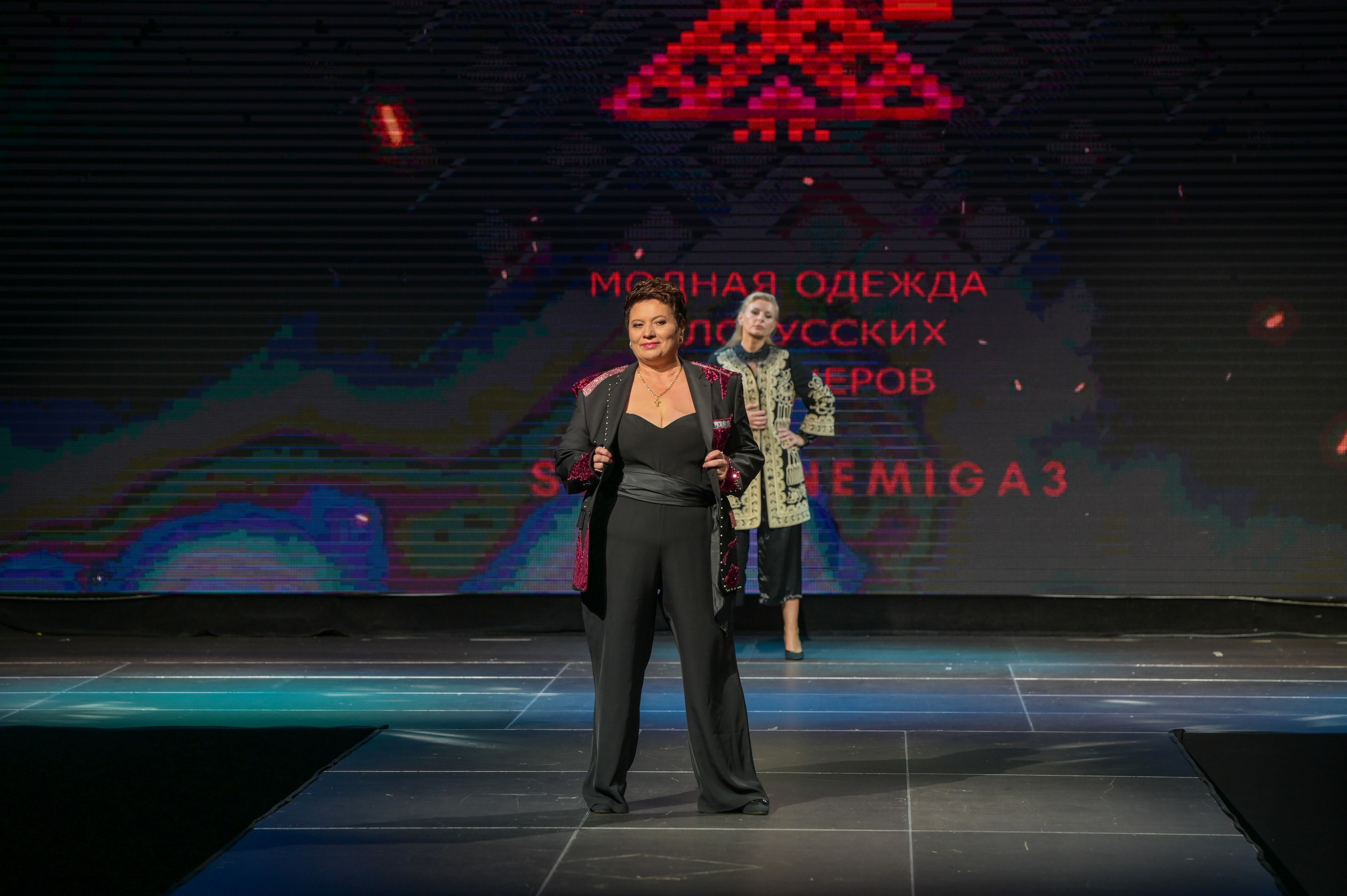 Fashion Show Photos. Фотоуслуги, услуги фотографа, фотографирование важных событий