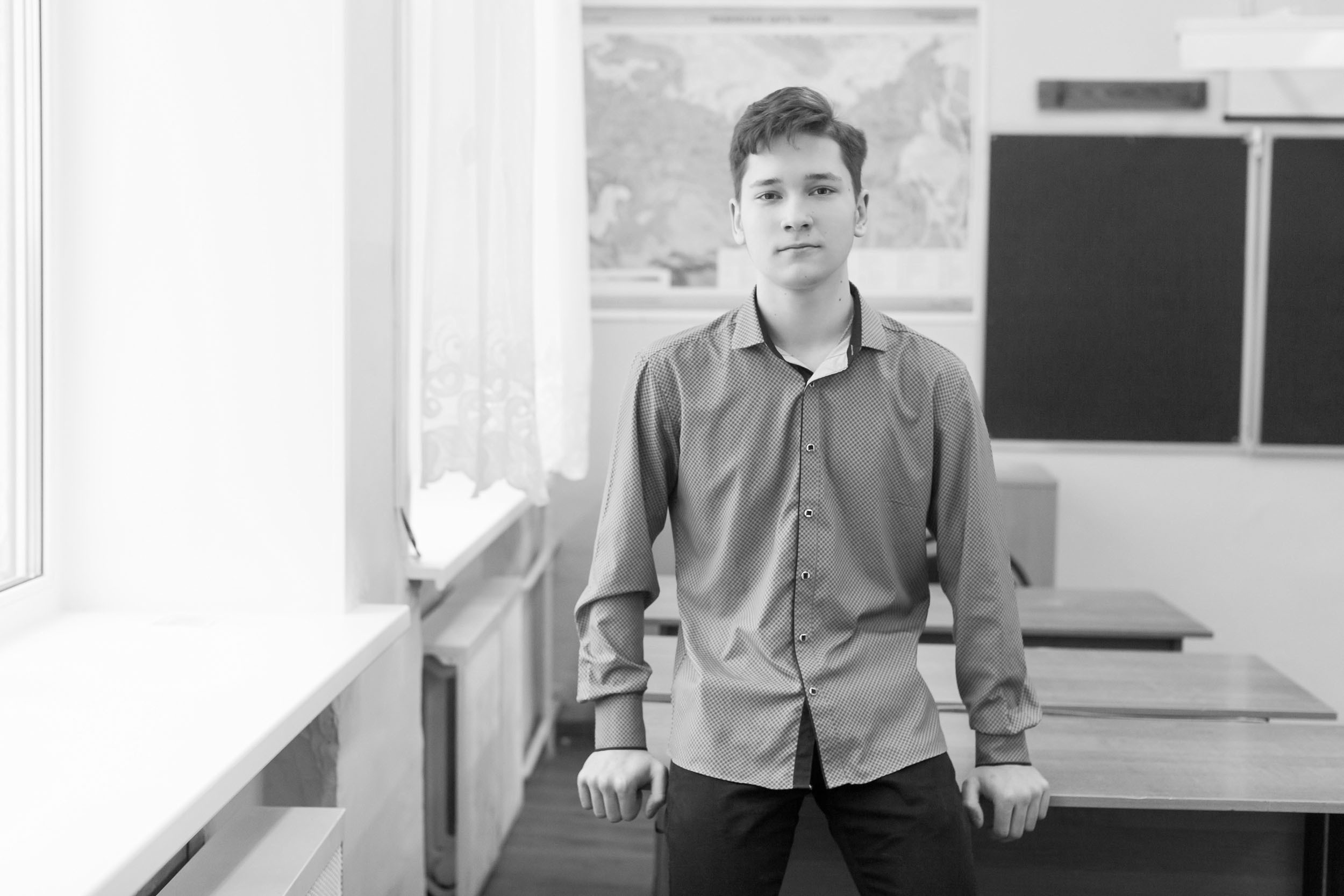 Выпускной альбом 9 Б класс школа 13 в Вологде