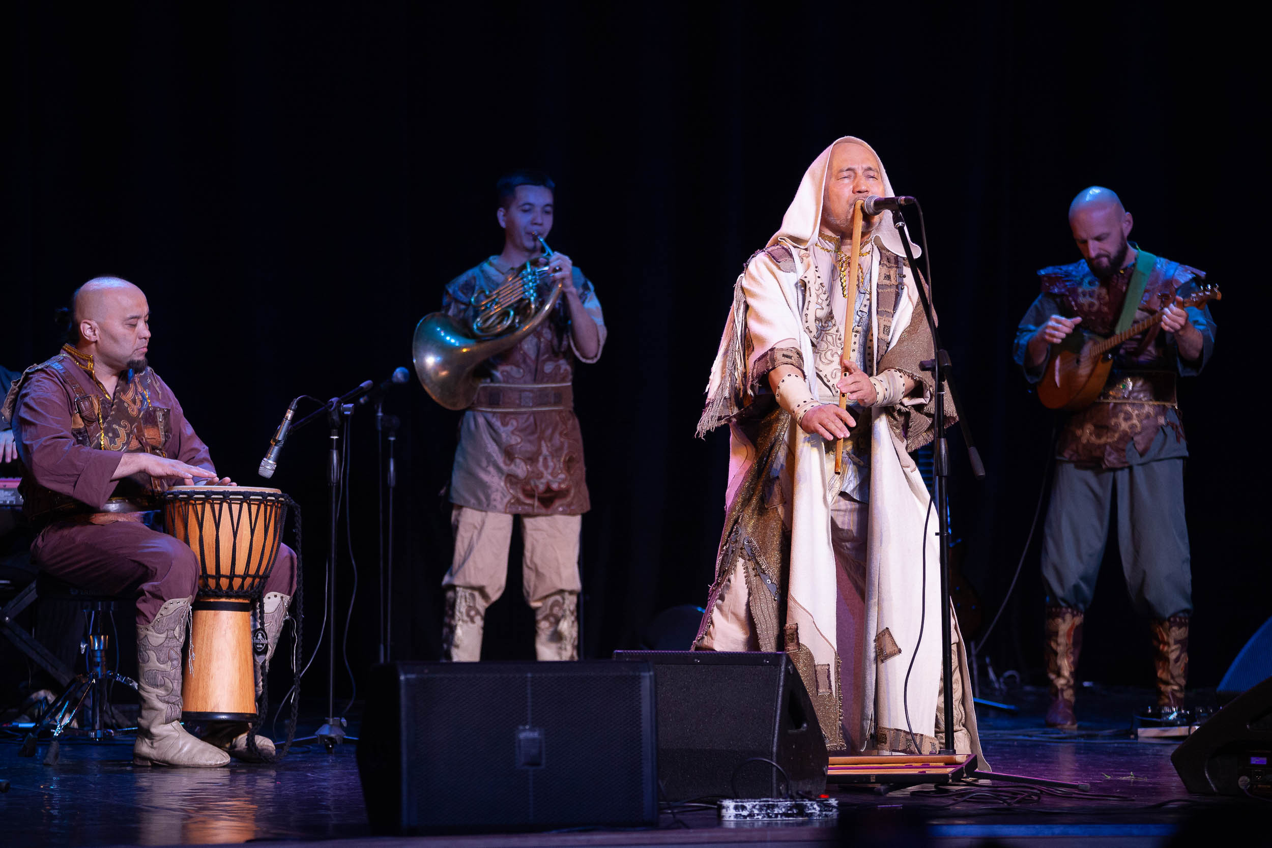 Музыкально этно-группа Роберта Юлдашева «Курайсы»