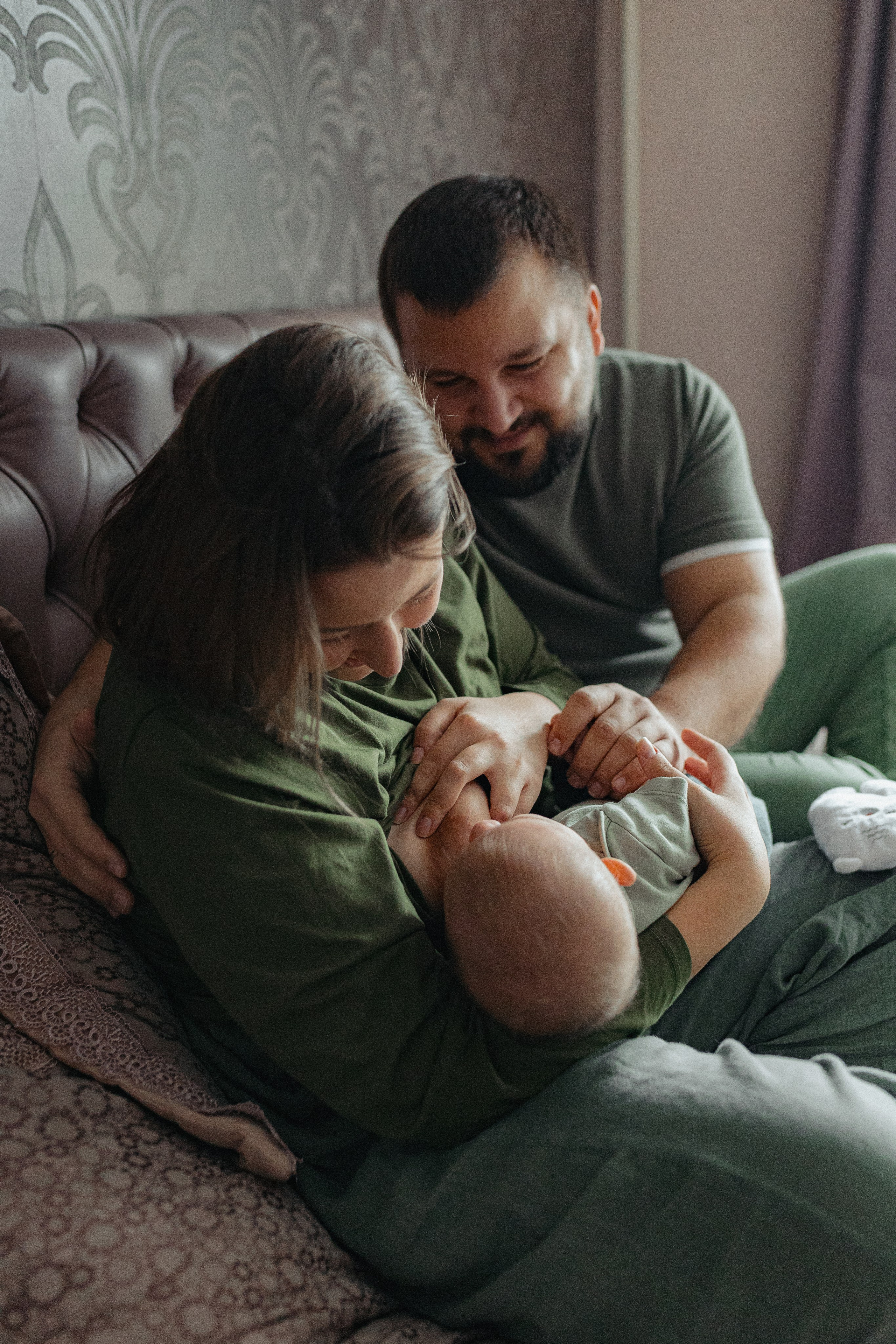 Домашняя семейная фотосессия с малышом. Портретный и семейный фотограф в Москве Мария Рослякова