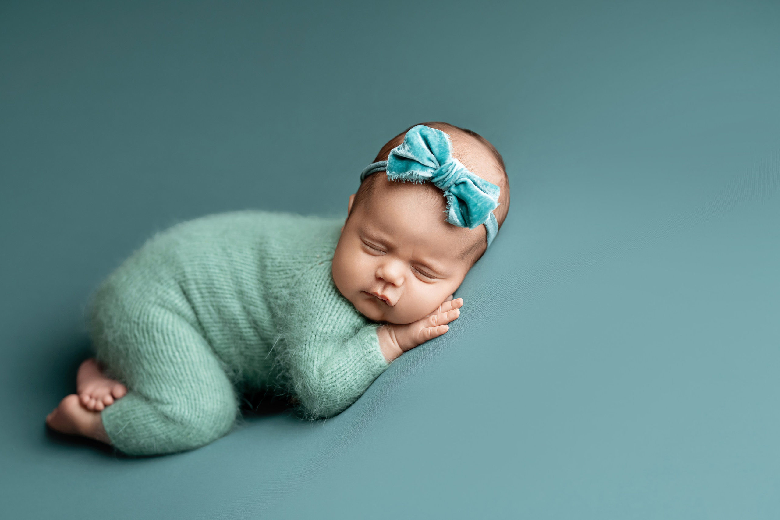 NEWBORN. Творческая команда Ульяшевы, свадебная и семейная фотография. Кахахста